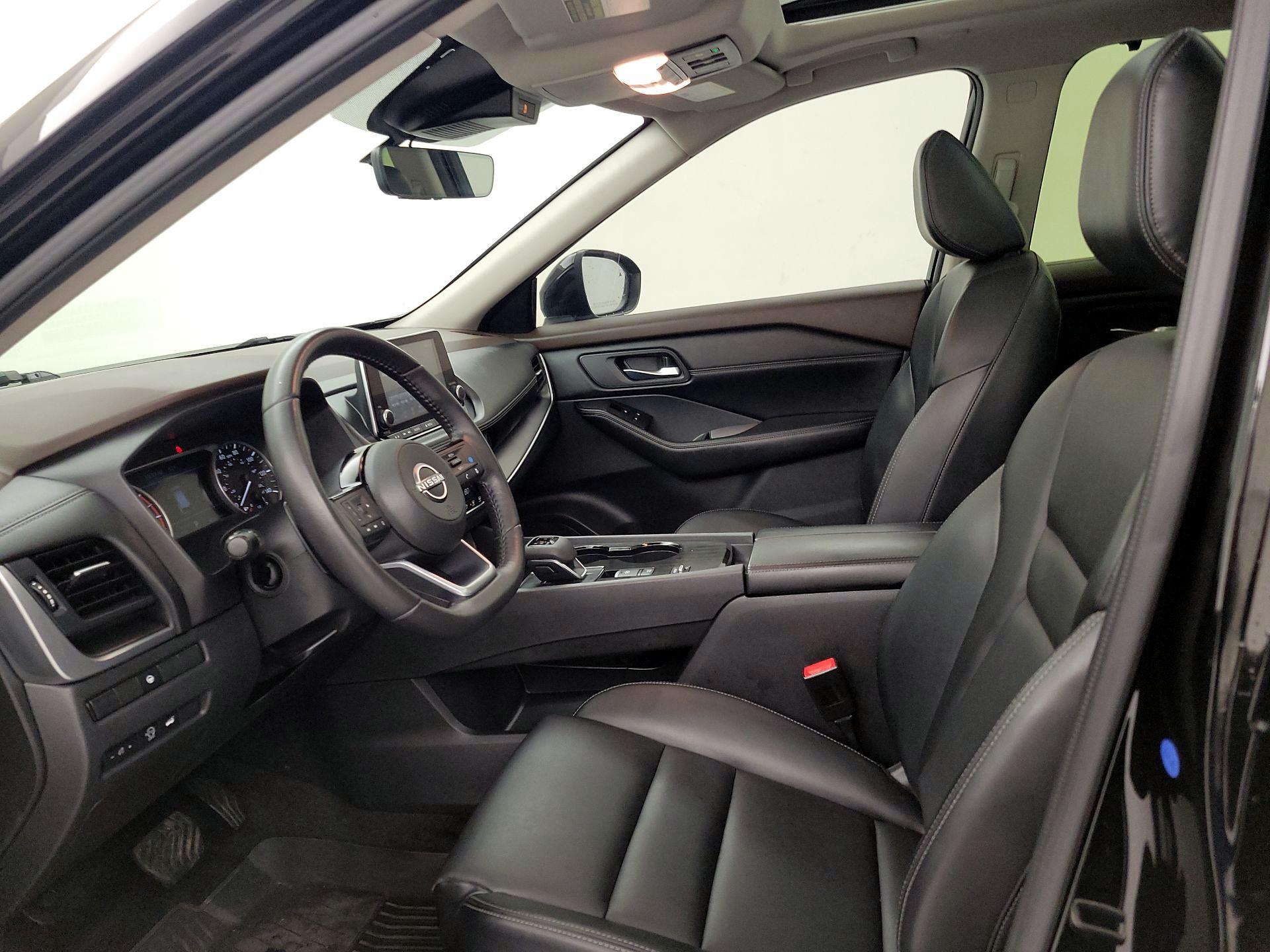 Thumbnail: 2023 Nissan Rogue - 11