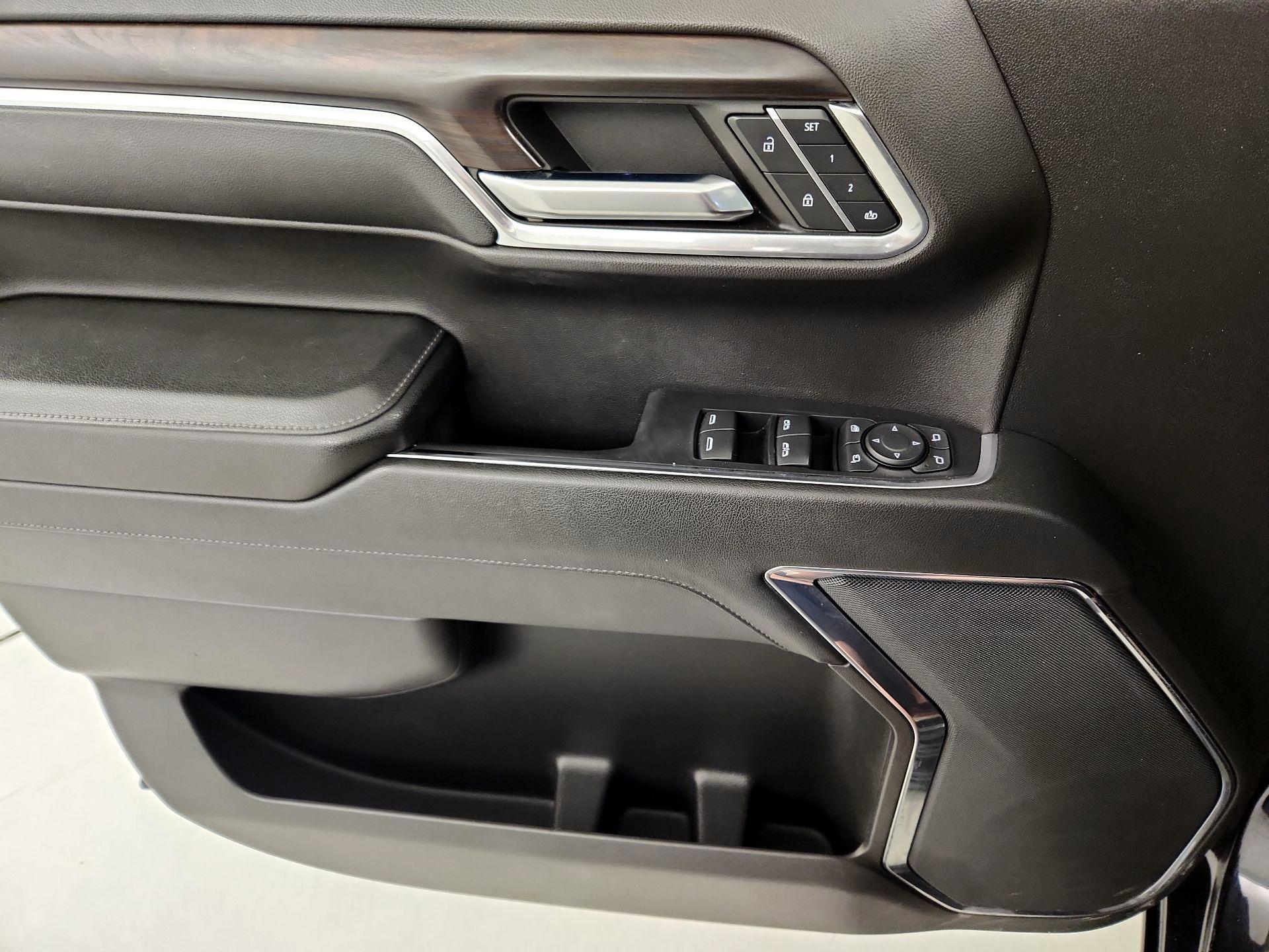 Thumbnail: 2024 GMC Sierra 1500 - 12