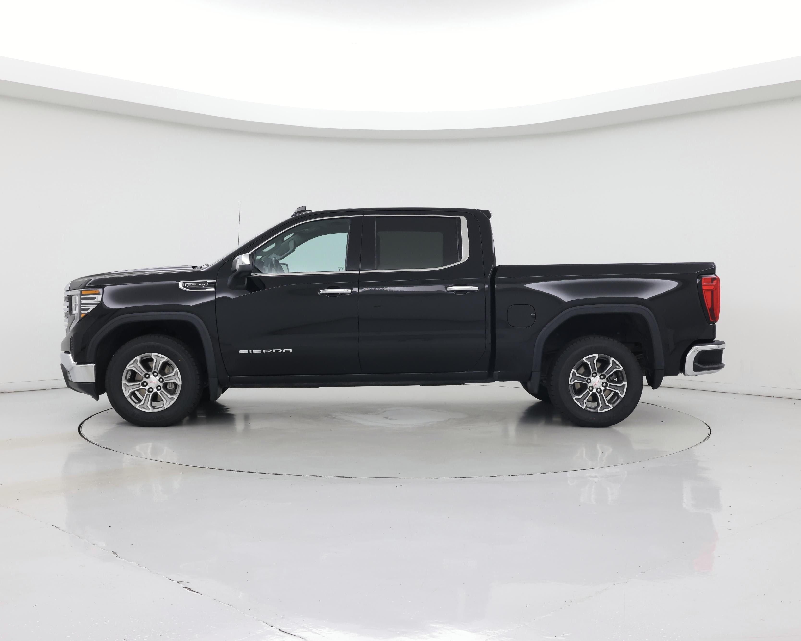 Thumbnail: 2024 GMC Sierra 1500 - 3