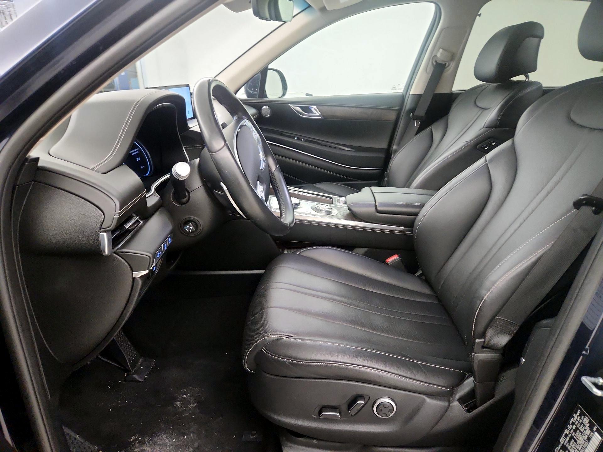 Thumbnail: 2024 Genesis GV80 - 9