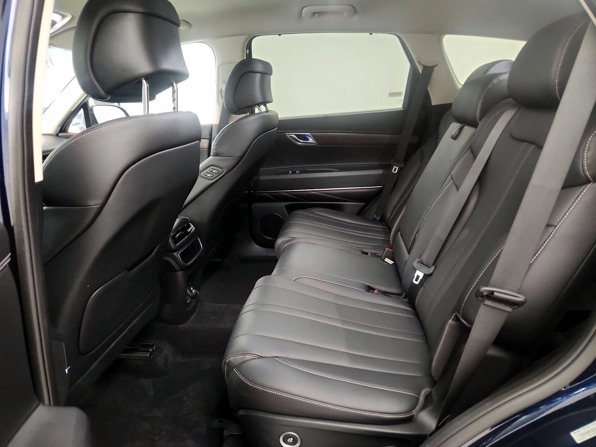 Thumbnail: 2024 Genesis GV80 - 18