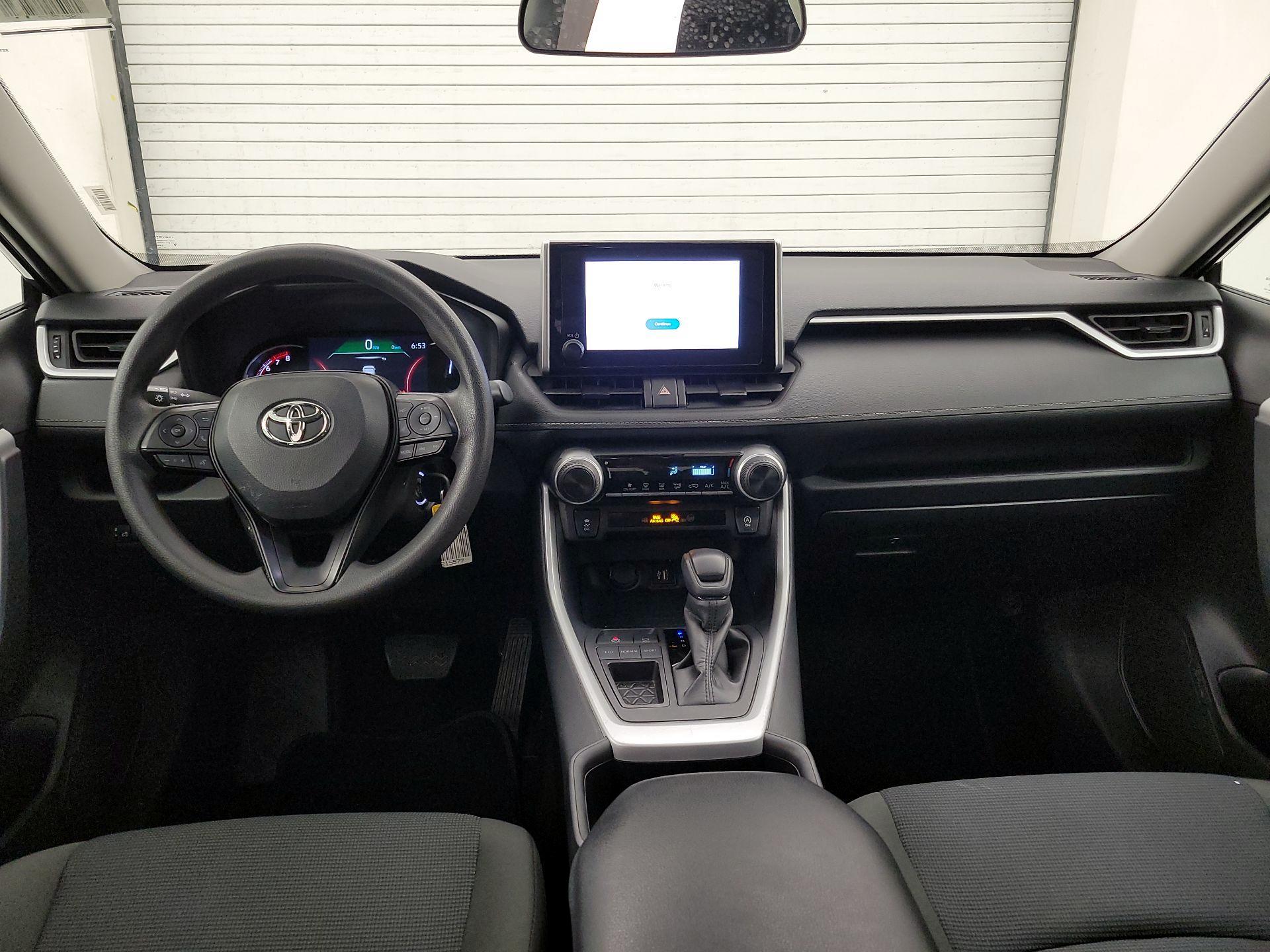 Thumbnail: 2024 Toyota RAV4 - 9