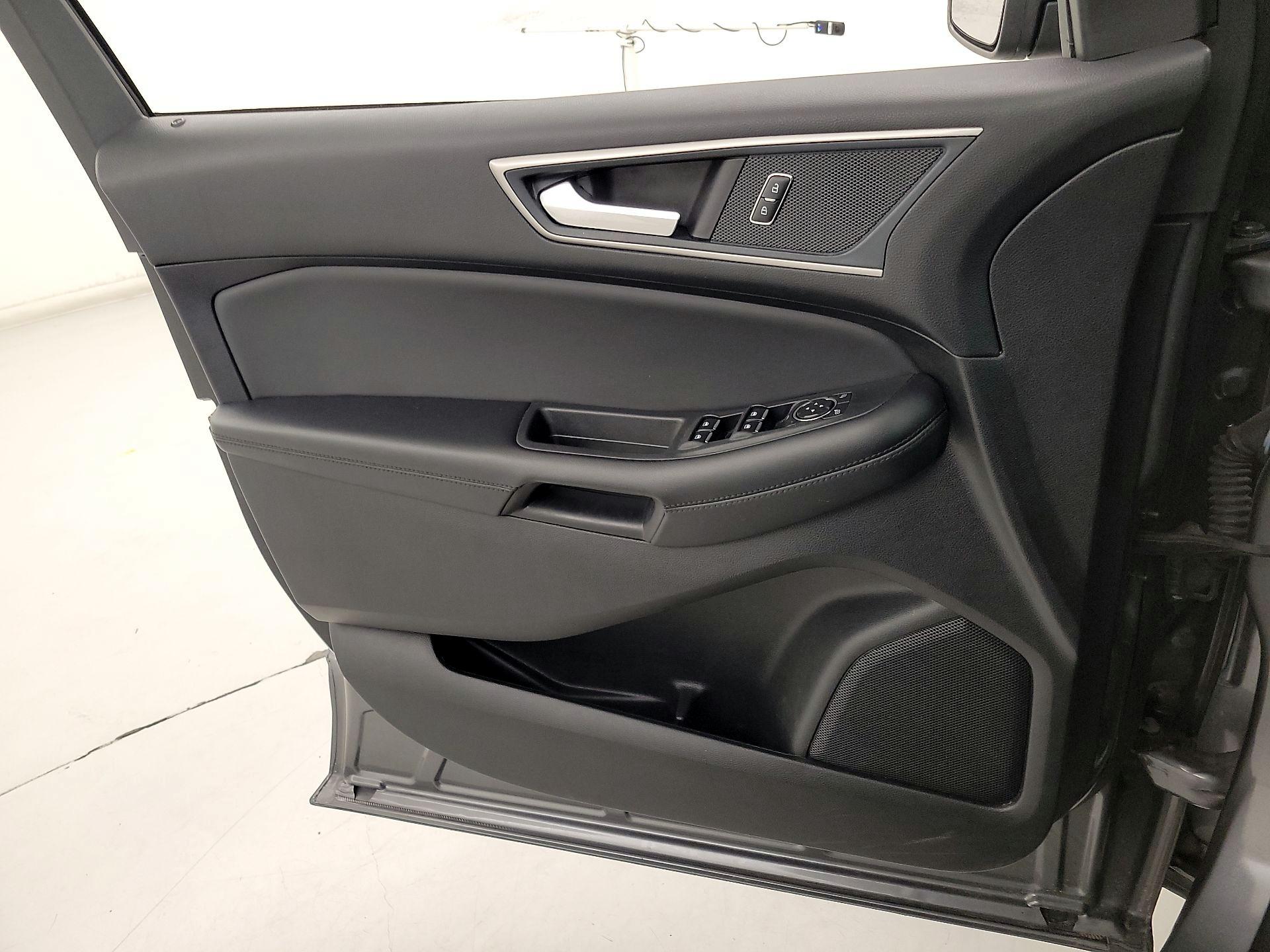 Thumbnail: 2024 Ford Edge - 12