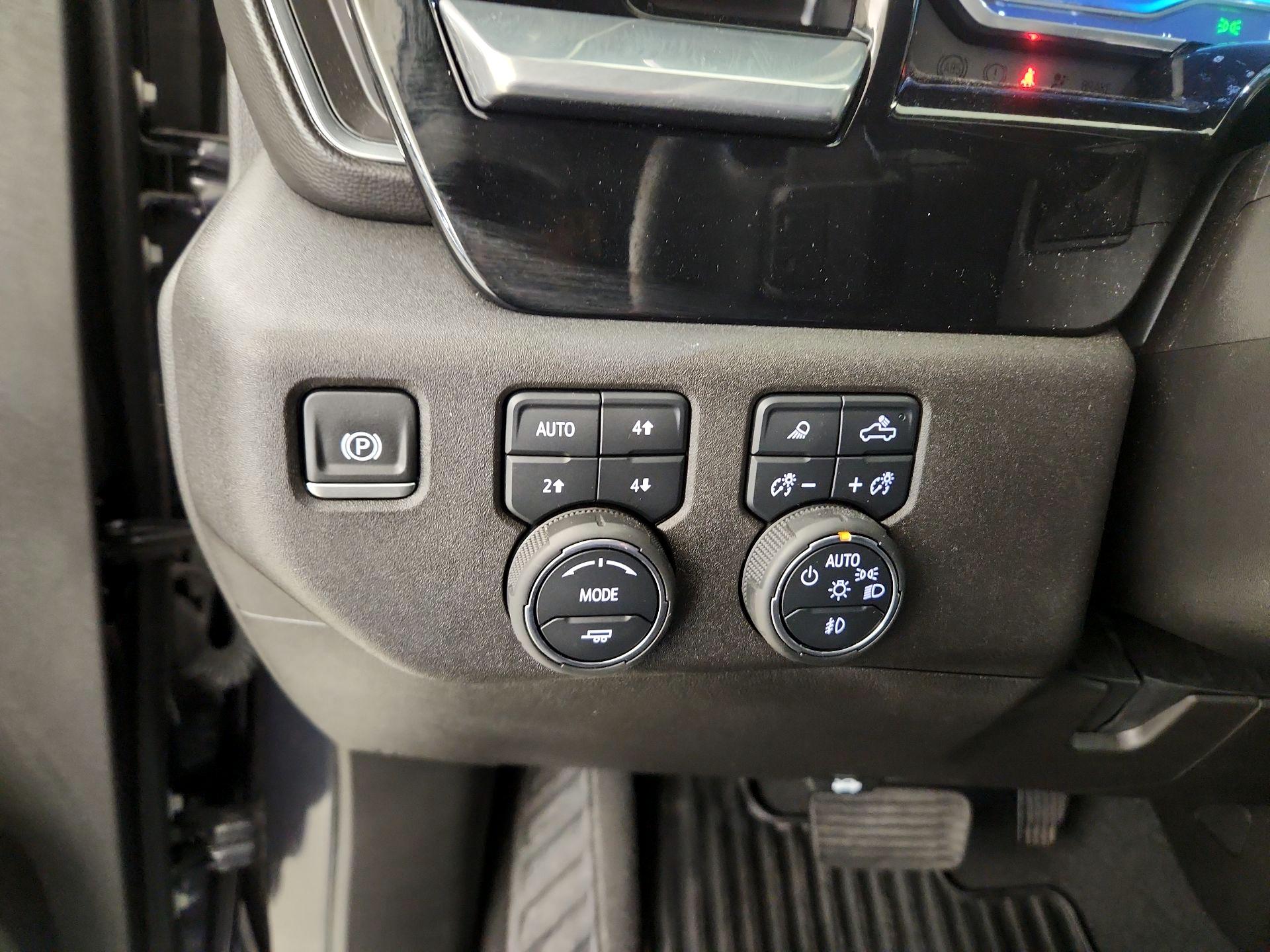 Thumbnail: 2024 Chevrolet Silverado 1500 - 13