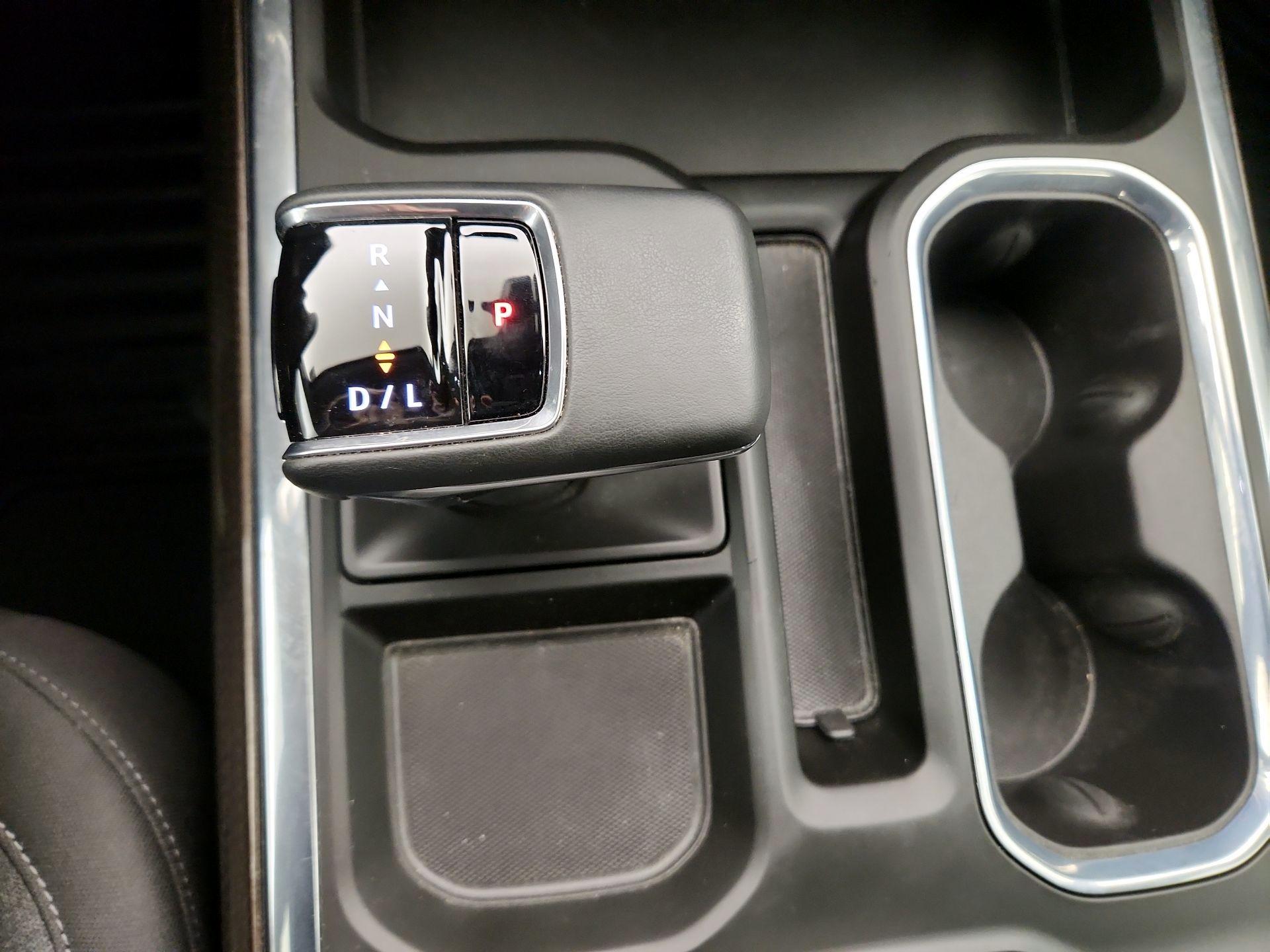 Thumbnail: 2024 Chevrolet Silverado 1500 - 17