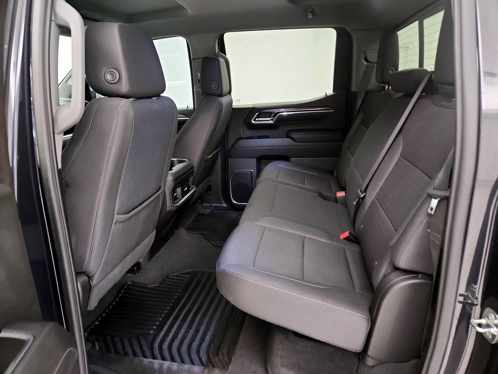 Thumbnail: 2024 Chevrolet Silverado 1500 - 19