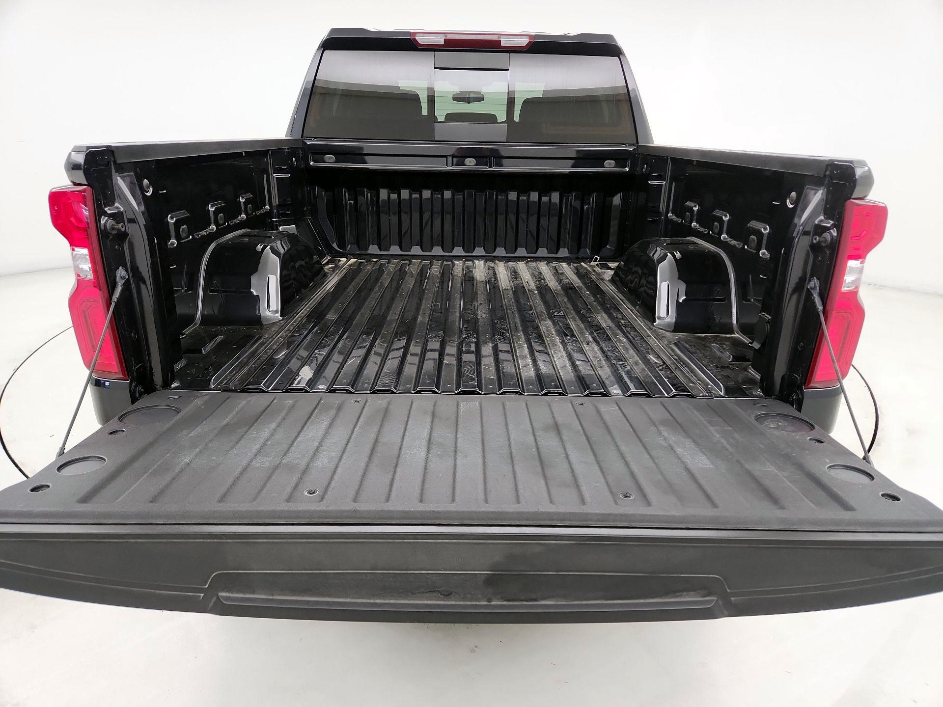 Thumbnail: 2024 Chevrolet Silverado 1500 - 20