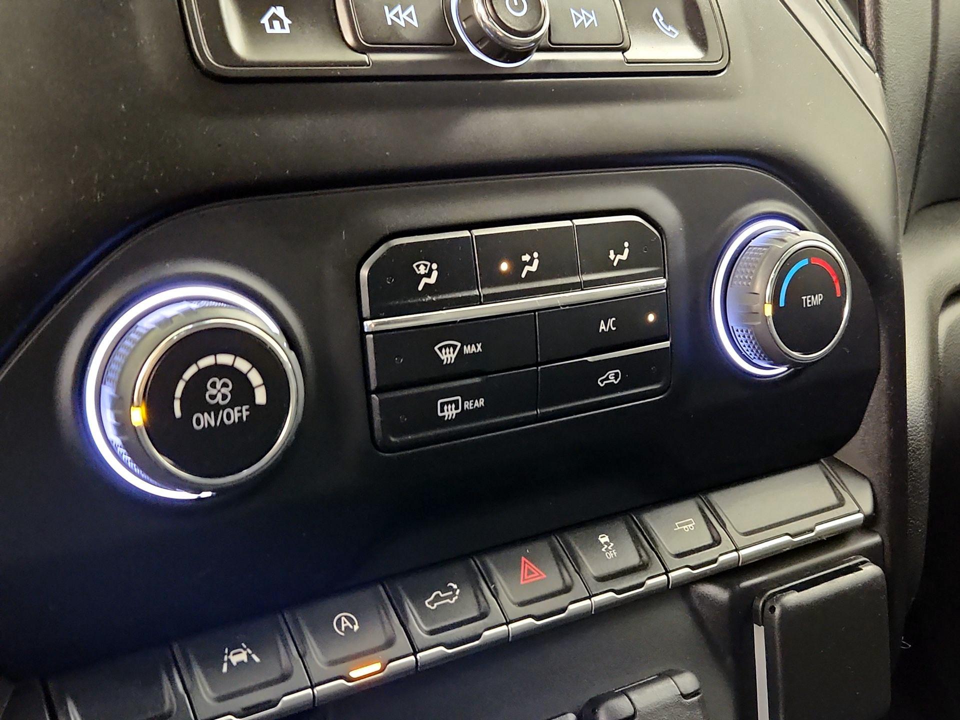 Thumbnail: 2022 Chevrolet Silverado 1500 - 16