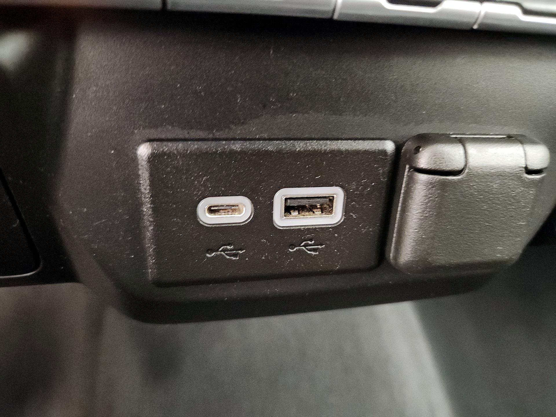 Thumbnail: 2022 Chevrolet Silverado 1500 - 18