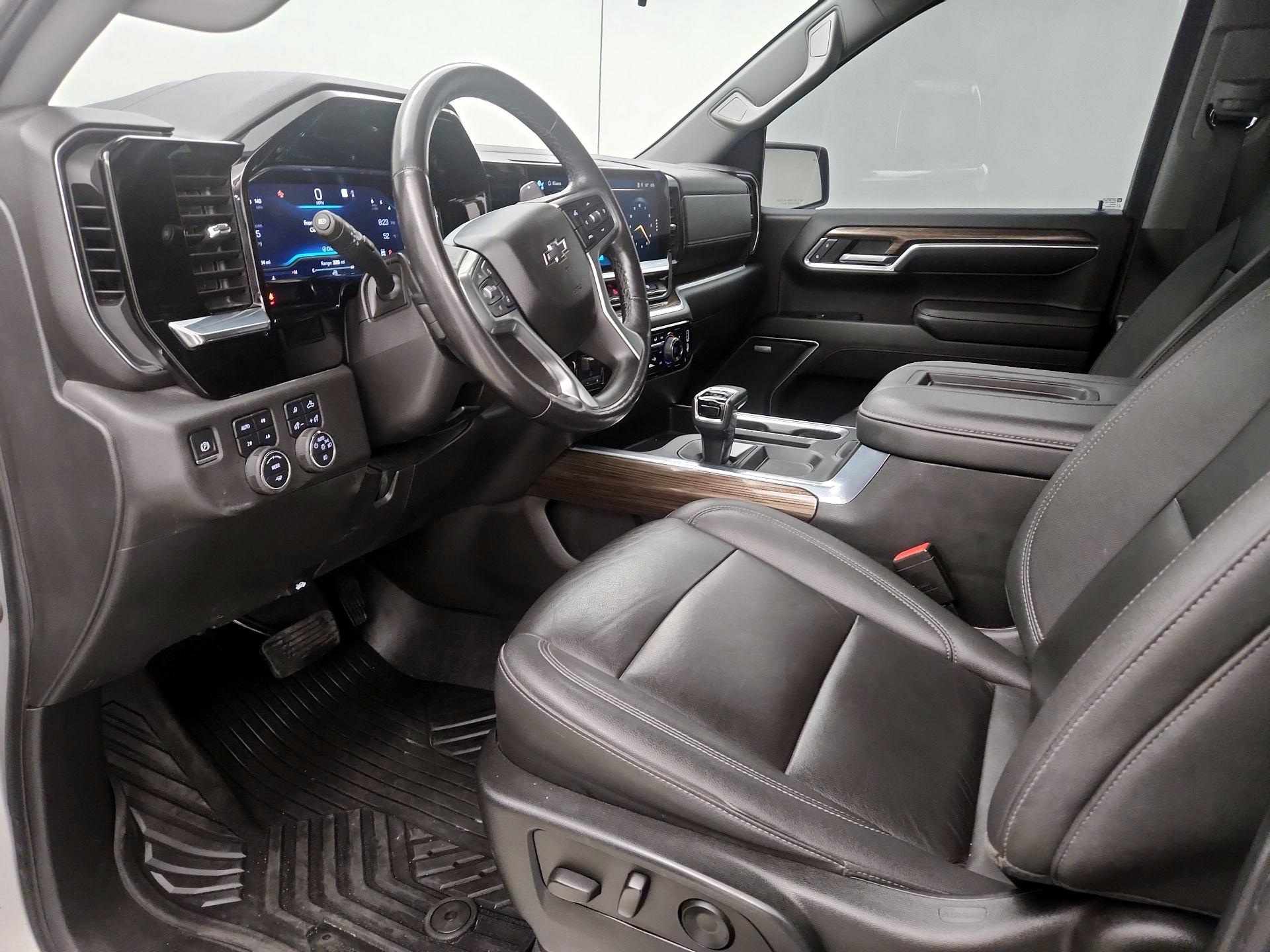 Thumbnail: 2022 Chevrolet Silverado 1500 - 11