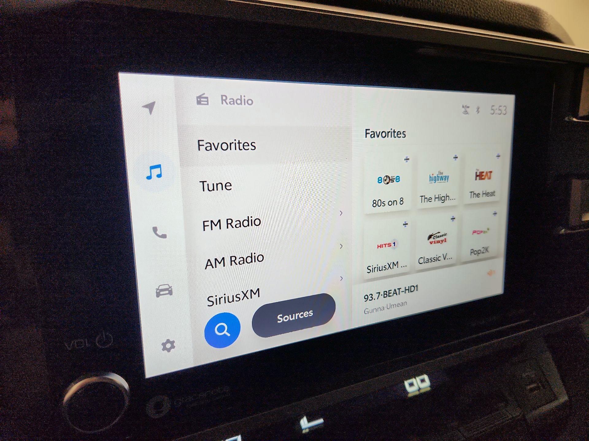 Thumbnail: 2022 Toyota Tundra - 15