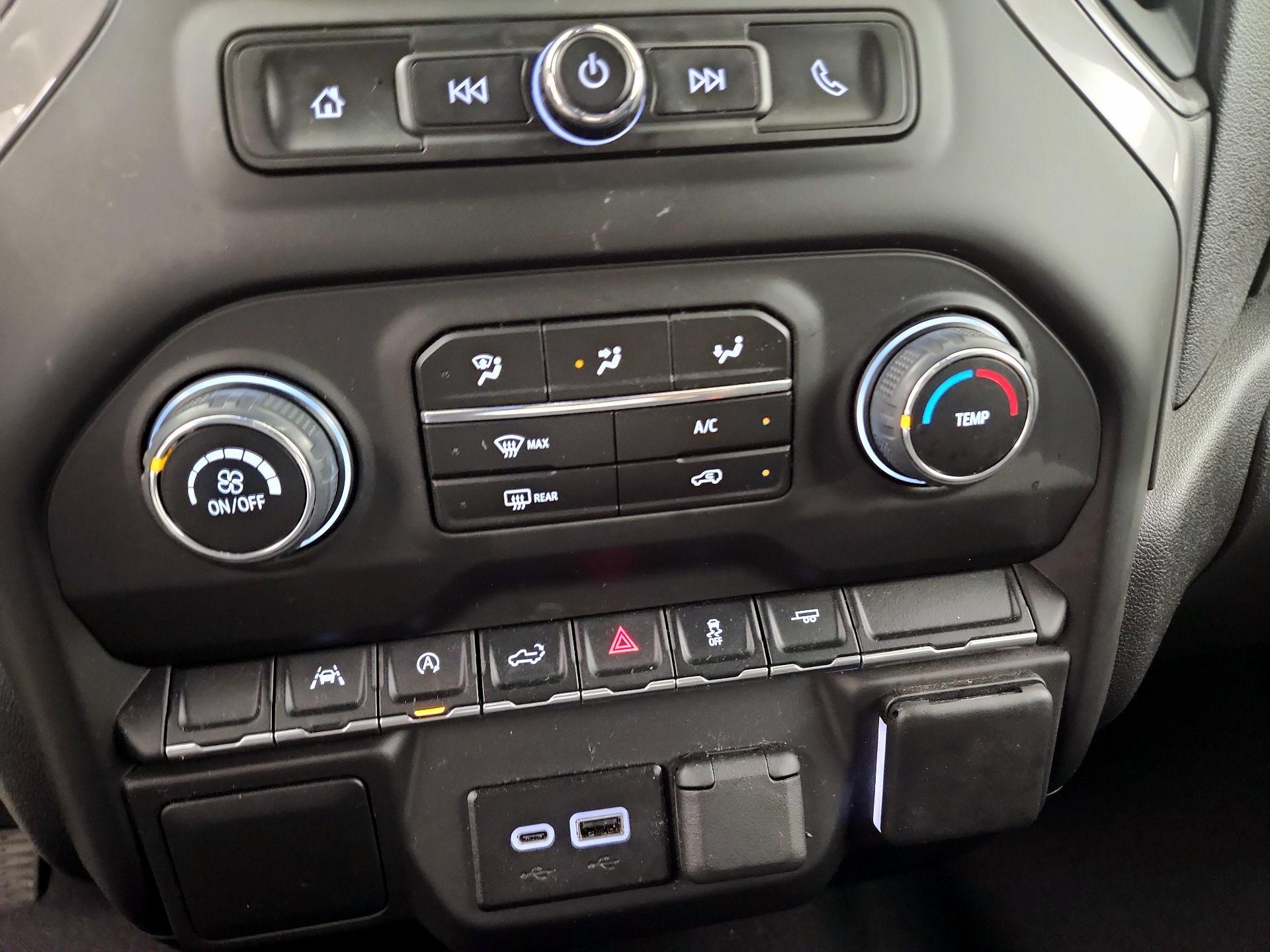 Thumbnail: 2024 Chevrolet Silverado 1500 - 16