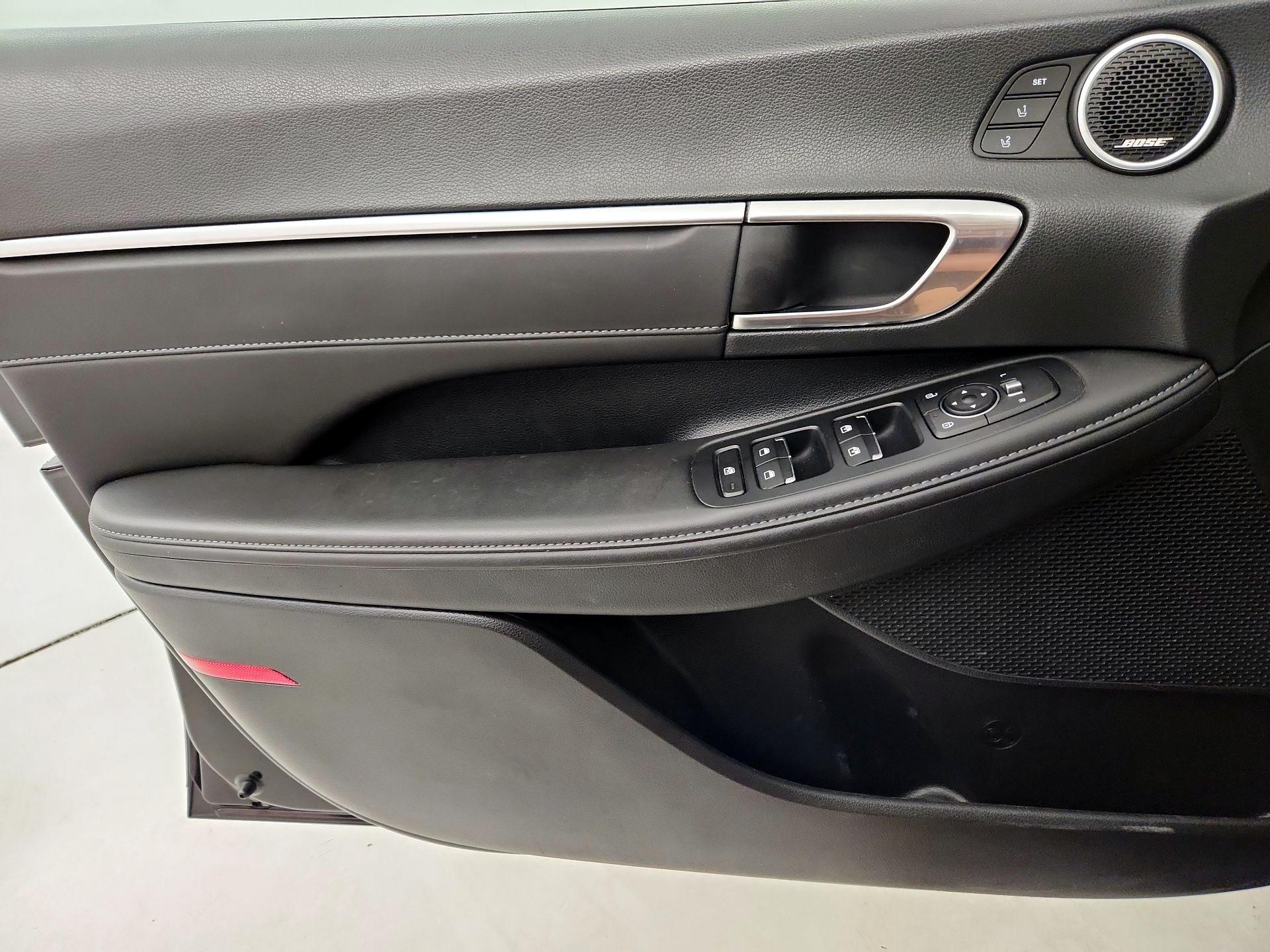 Thumbnail: 2023 Hyundai Sonata - 12