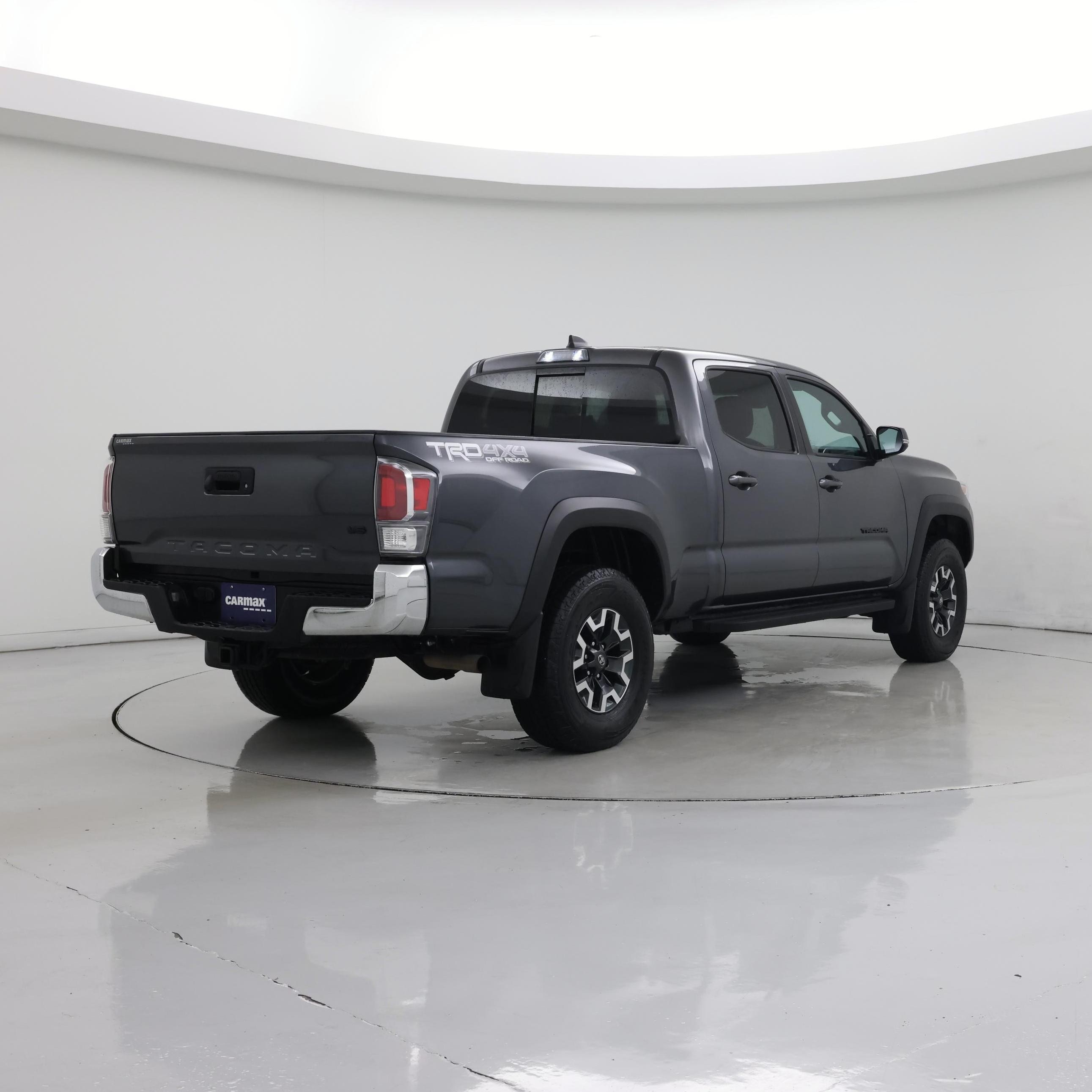 Thumbnail: 2021 Toyota Tacoma - 8