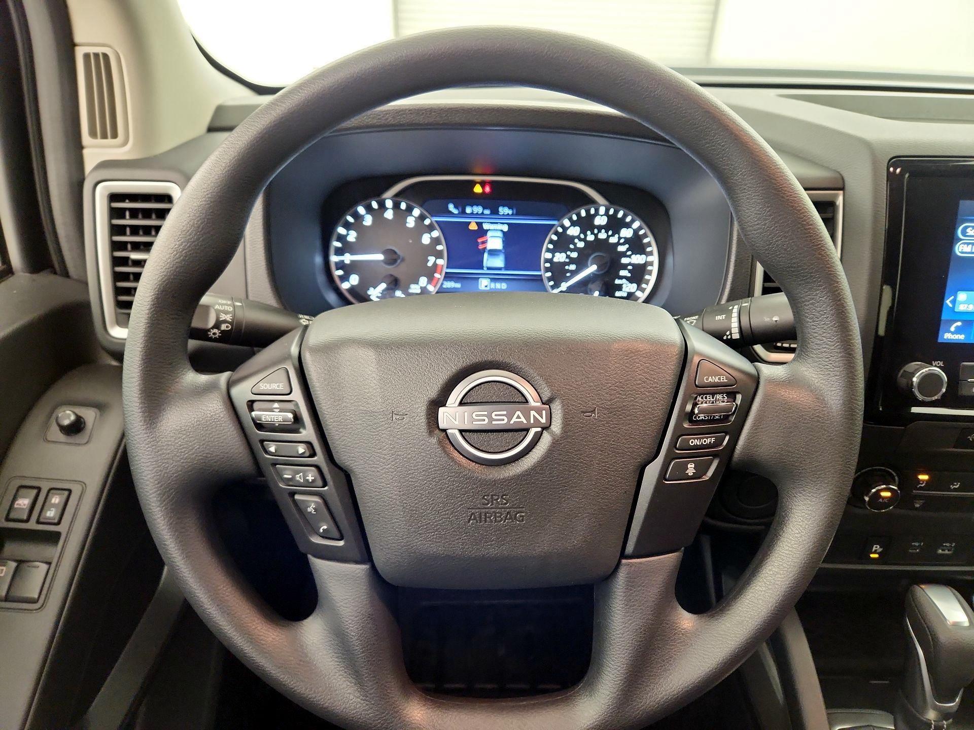 Thumbnail: 2024 Nissan Frontier - 10