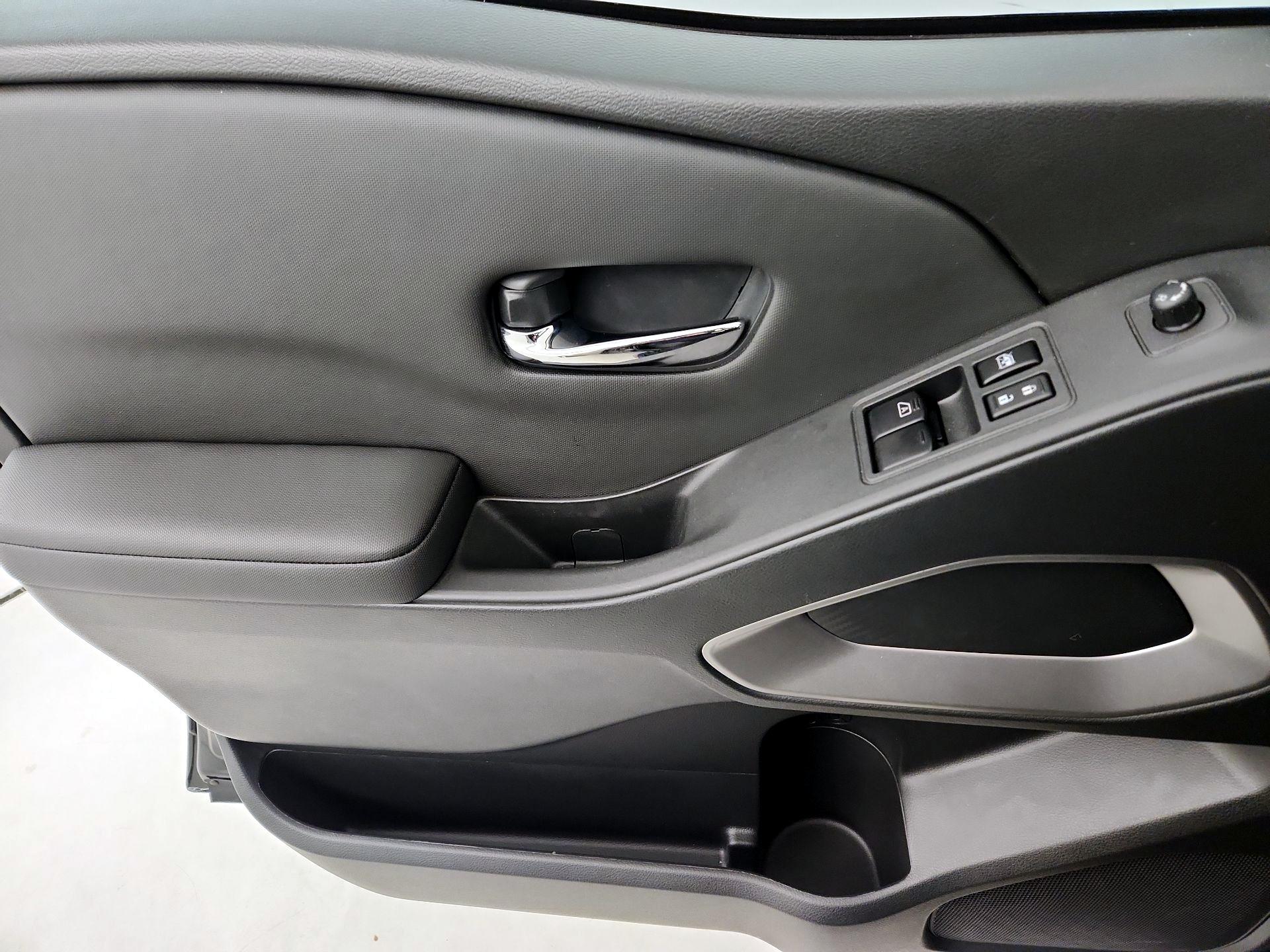 Thumbnail: 2024 Nissan Frontier - 12