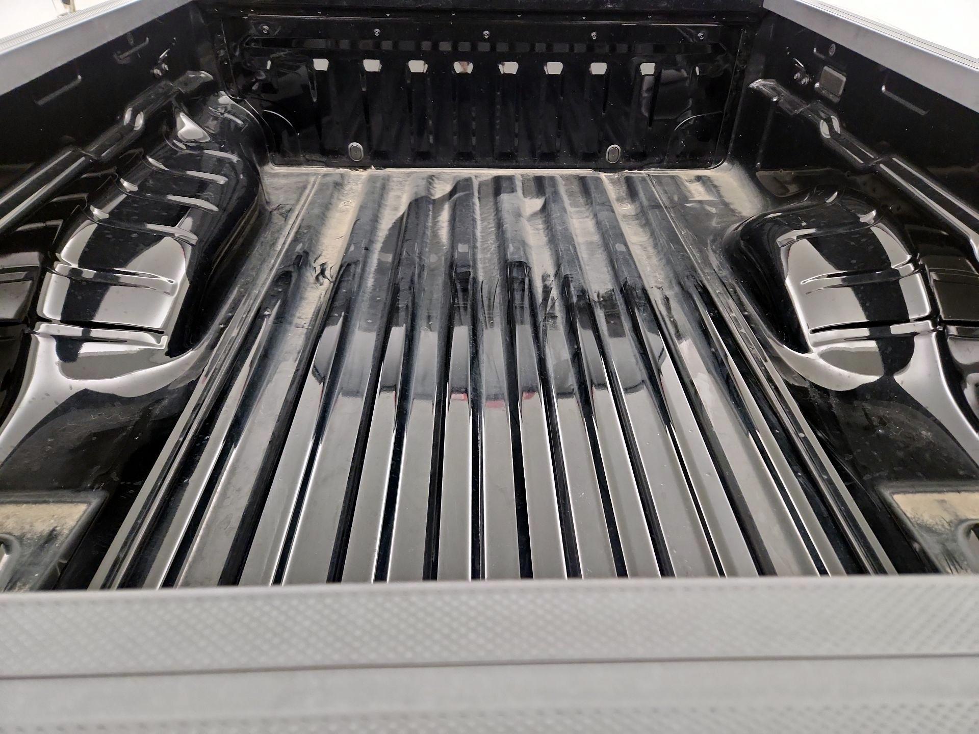 Thumbnail: 2024 Nissan Frontier - 20