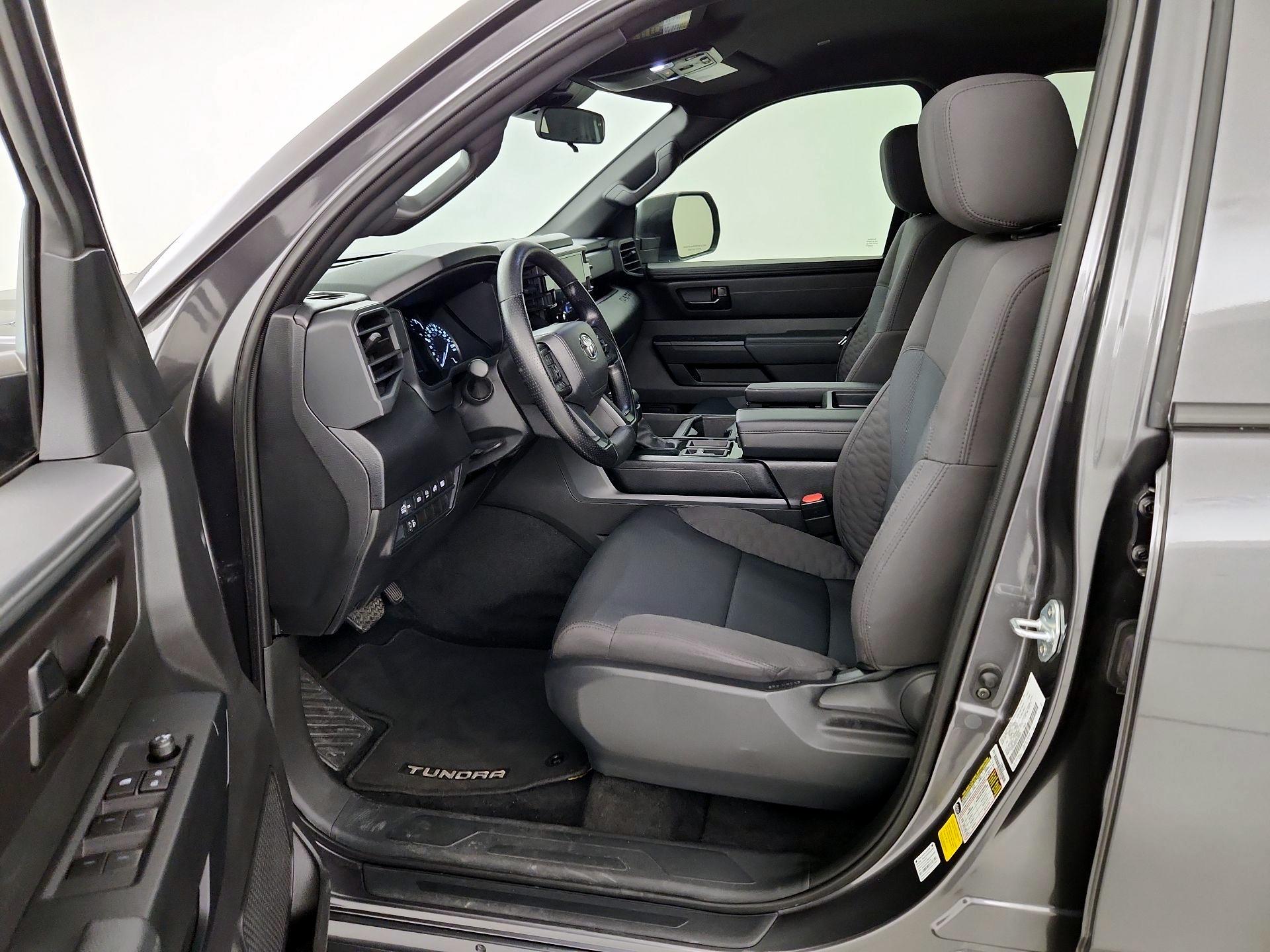 Thumbnail: 2025 Toyota Tundra - 11