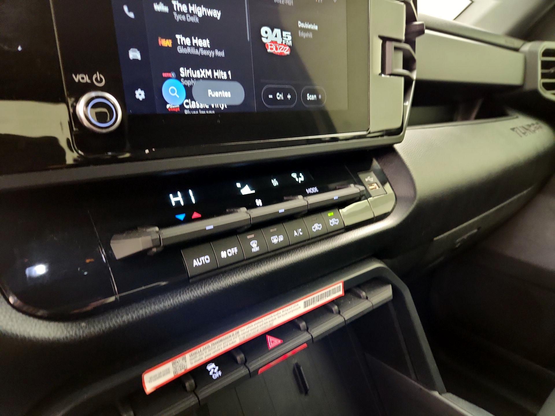 Thumbnail: 2025 Toyota Tundra - 16