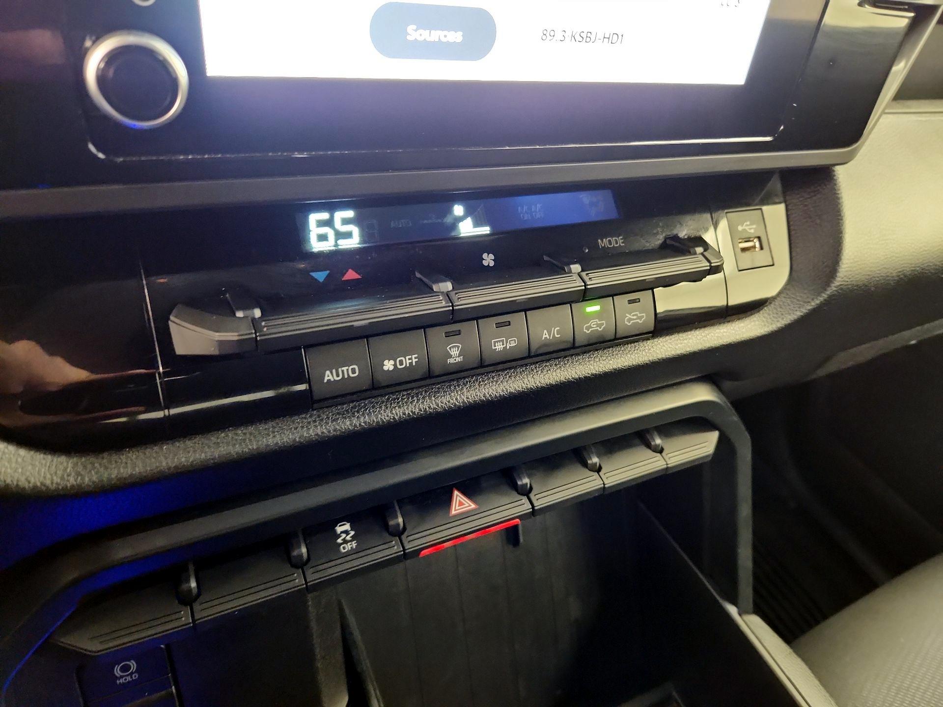 Thumbnail: 2025 Toyota Tundra - 16