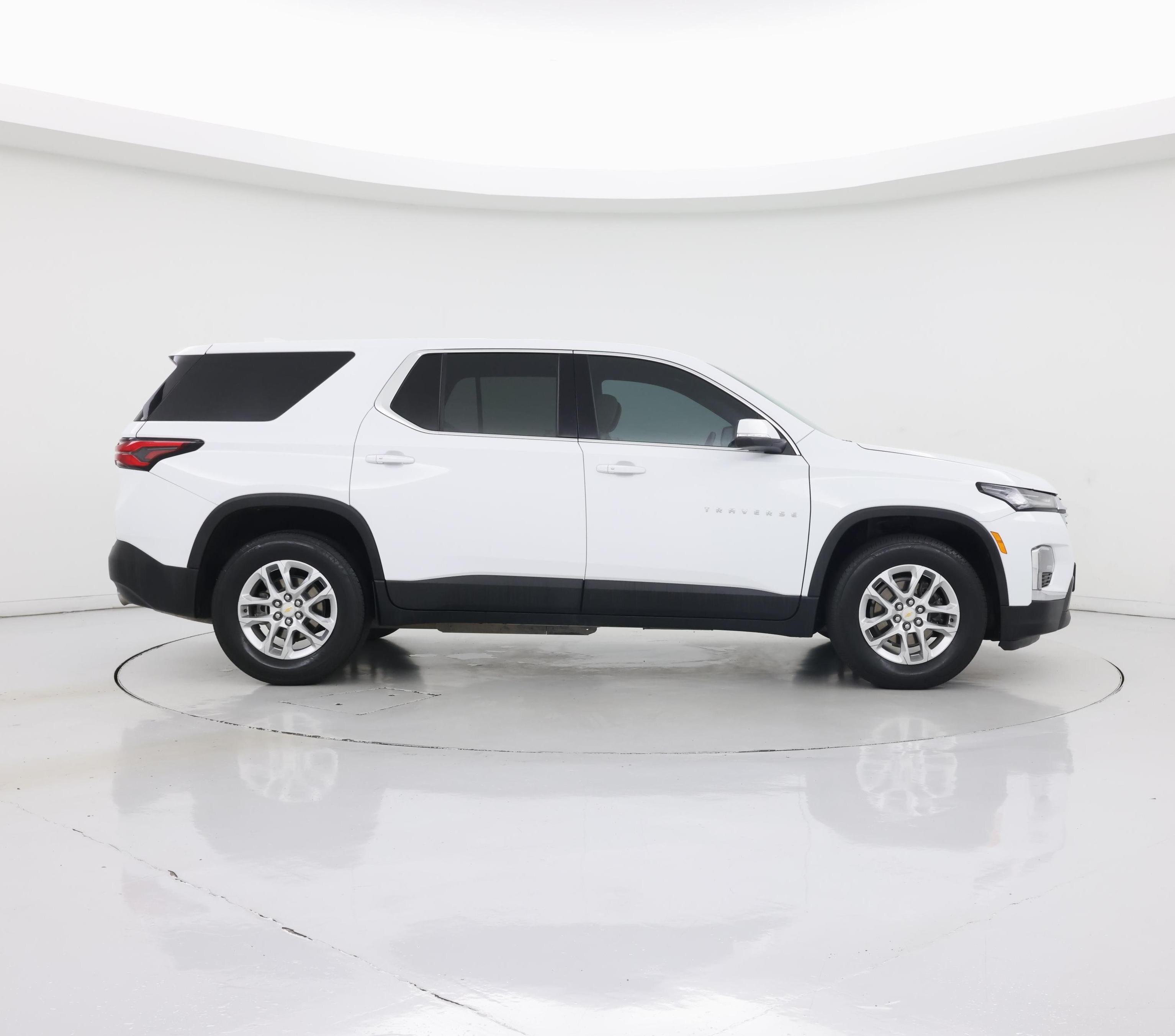 Thumbnail: 2023 Chevrolet Traverse - 7