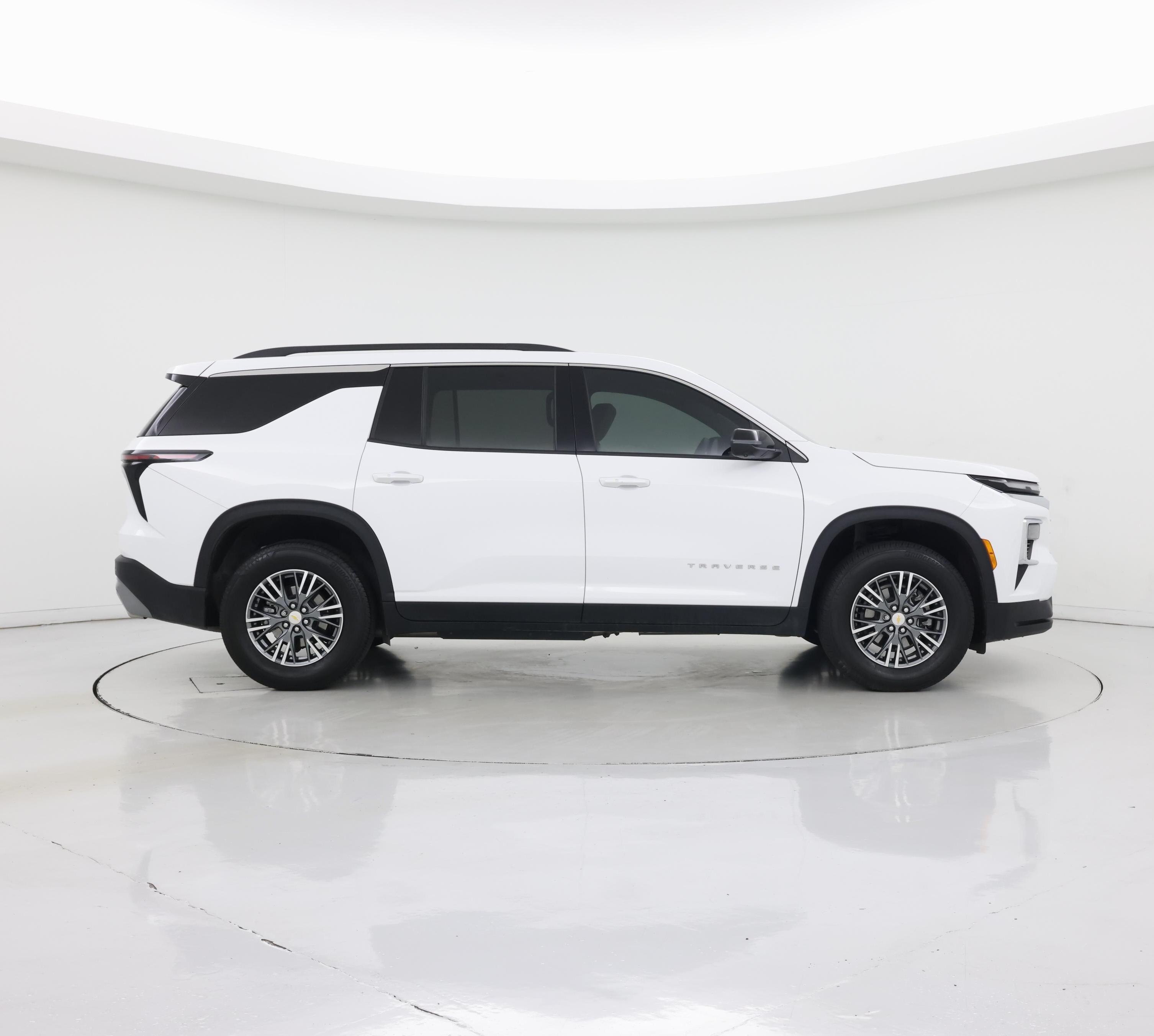 Thumbnail: 2025 Chevrolet Traverse - 7