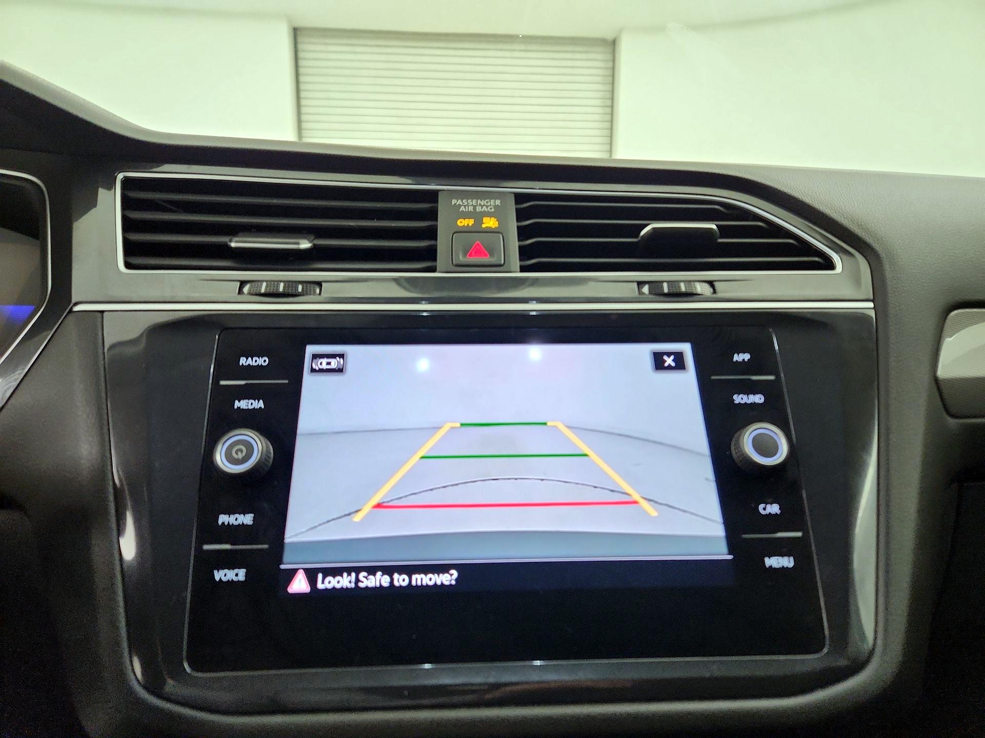 Thumbnail: 2024 Volkswagen Tiguan - 14