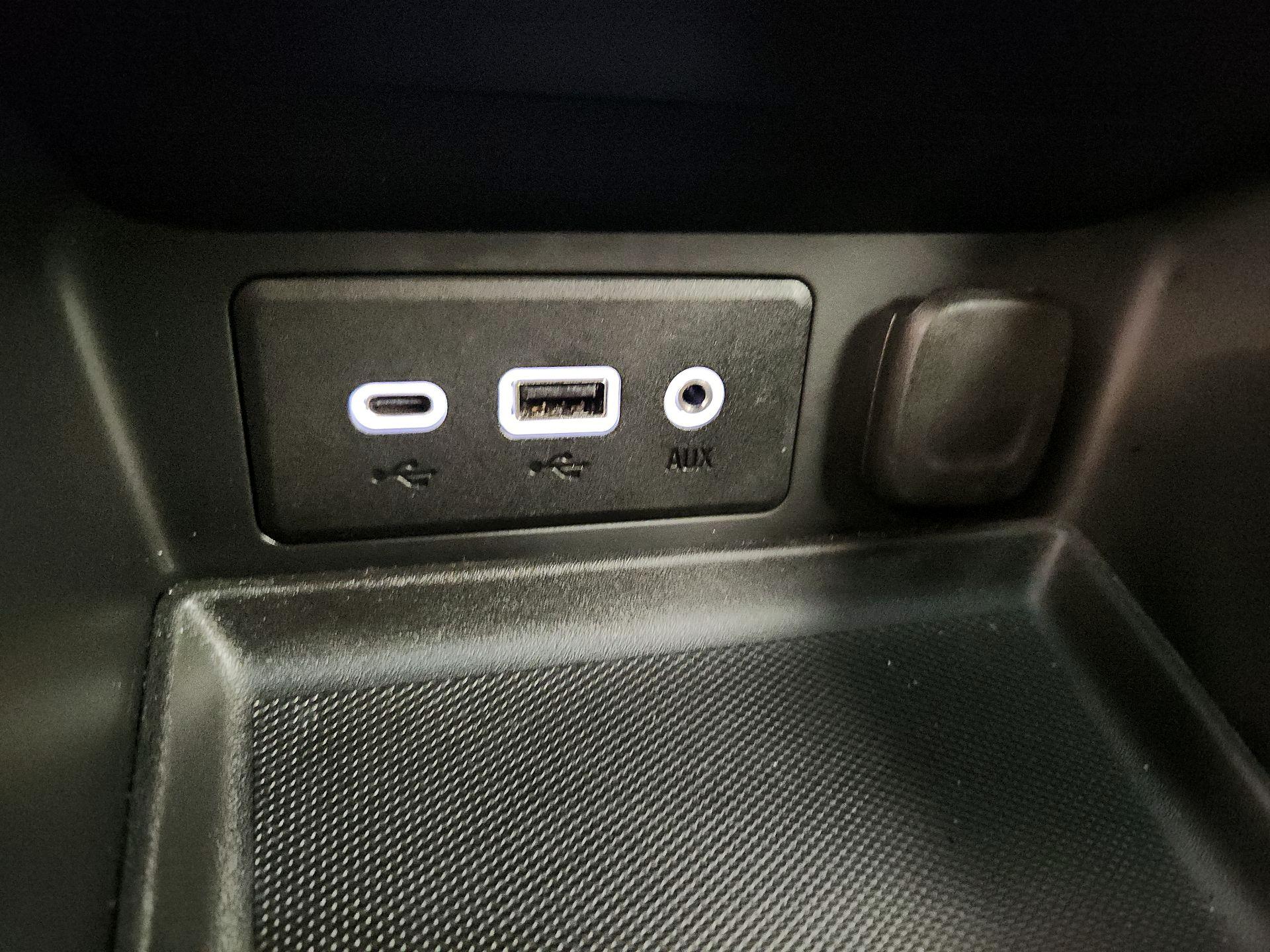 Thumbnail: 2024 GMC Terrain - 18