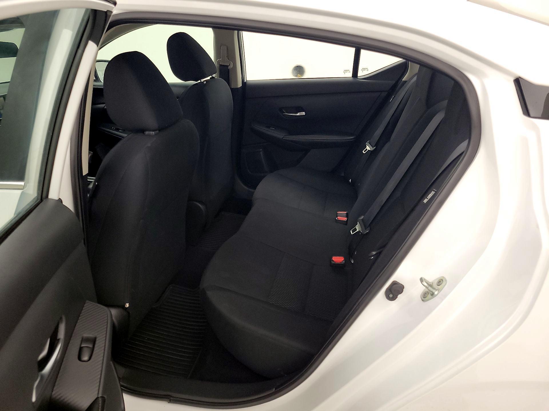 Thumbnail: 2023 Nissan Sentra - 19