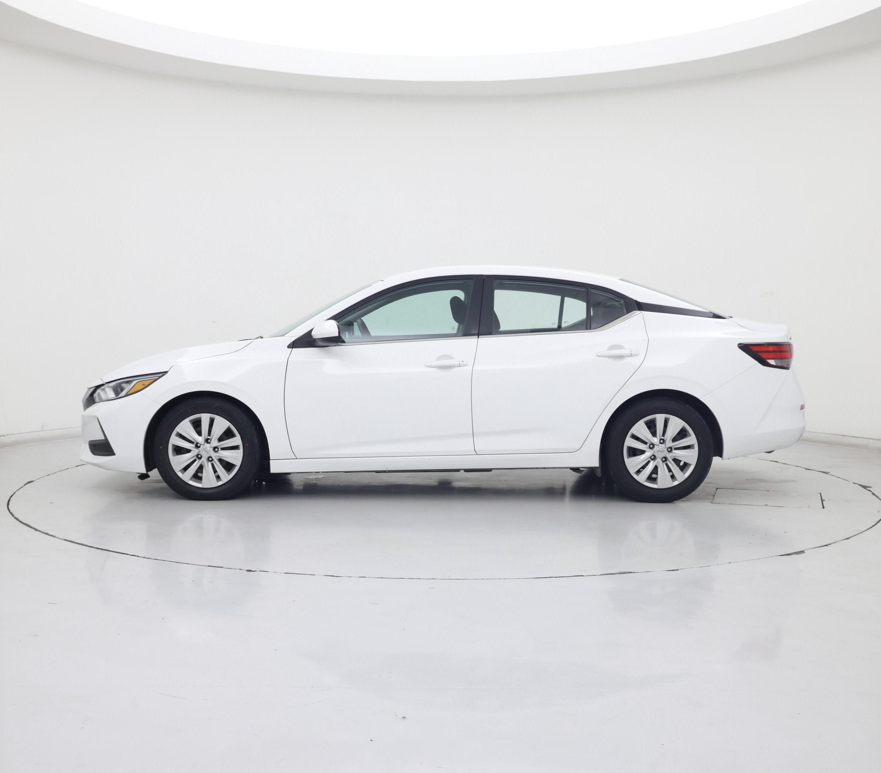 Thumbnail: 2023 Nissan Sentra - 3