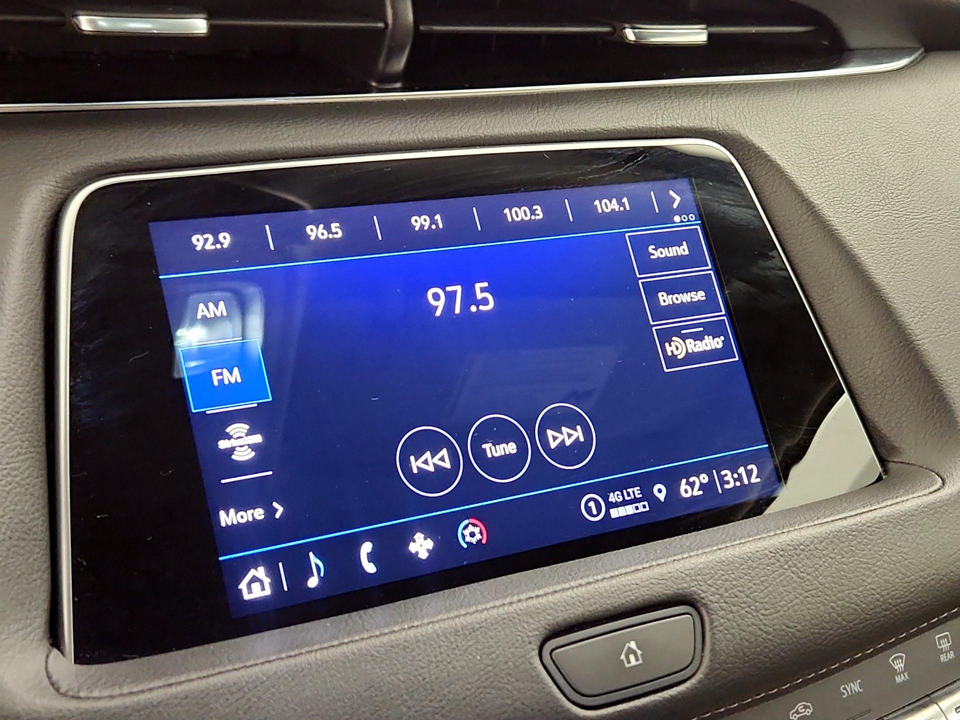 Thumbnail: 2023 Cadillac XT4 - 15