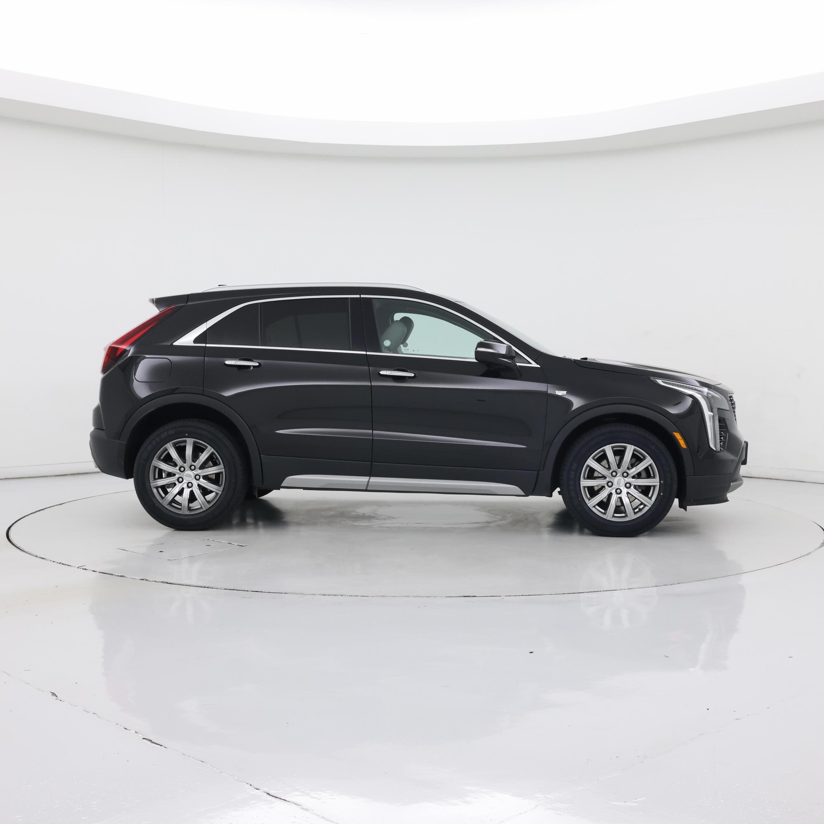 Thumbnail: 2023 Cadillac XT4 - 7