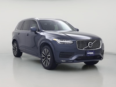 2022 Volvo XC90 T6 Momentum