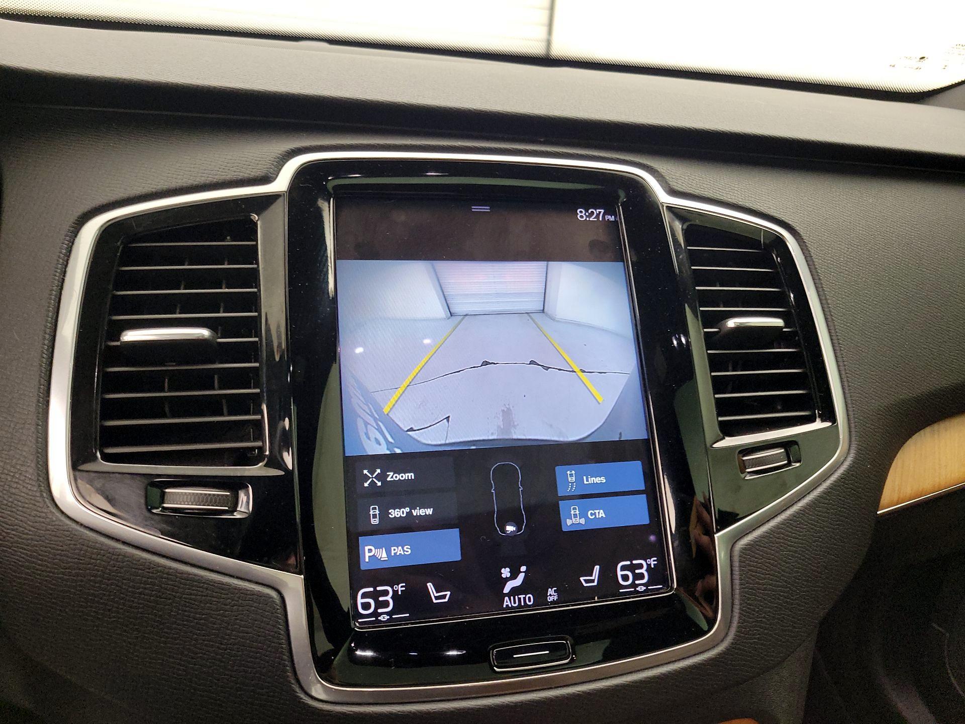 Thumbnail: 2022 Volvo XC90 - 15