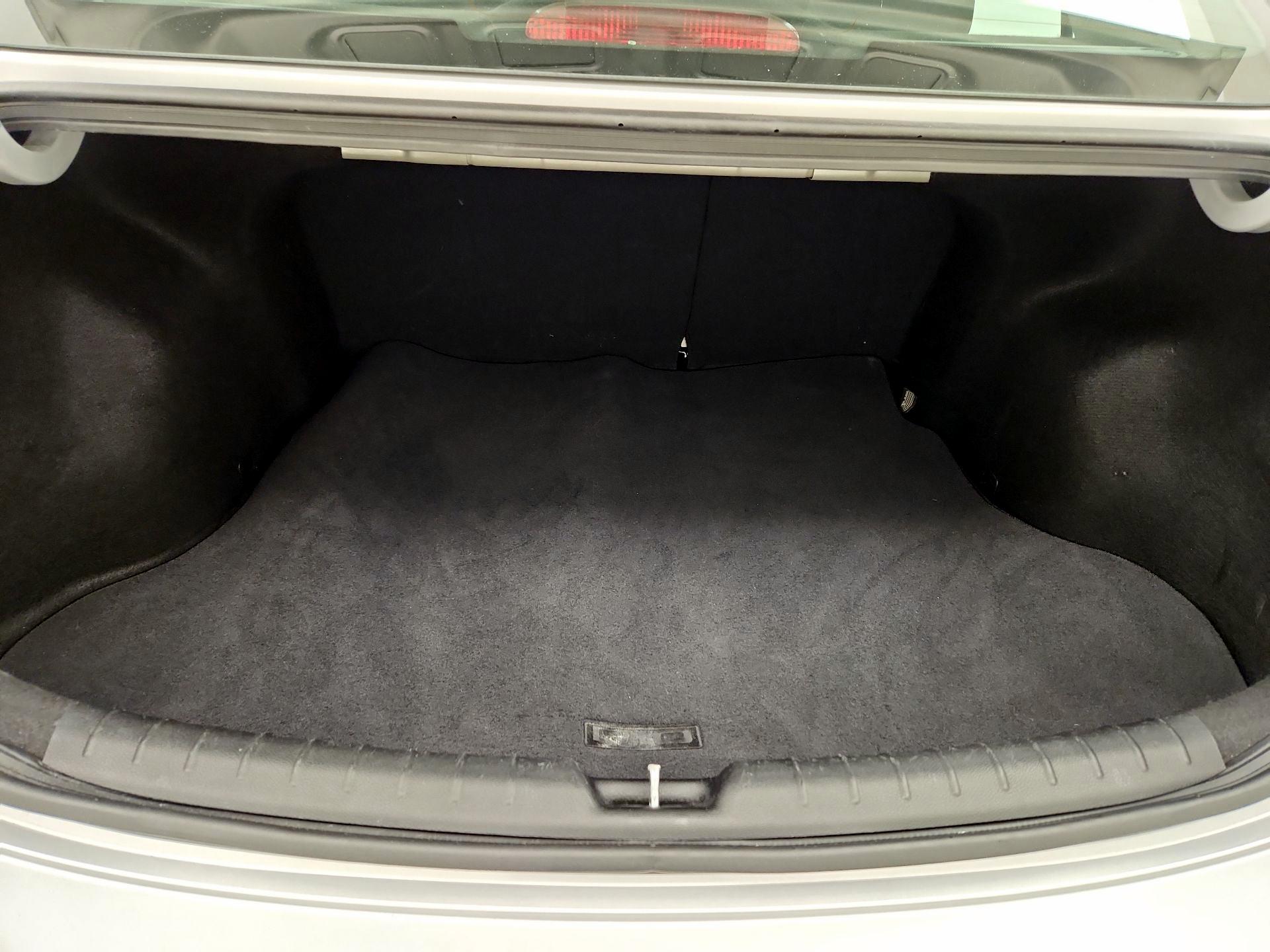 Thumbnail: 2020 Kia Rio - 20