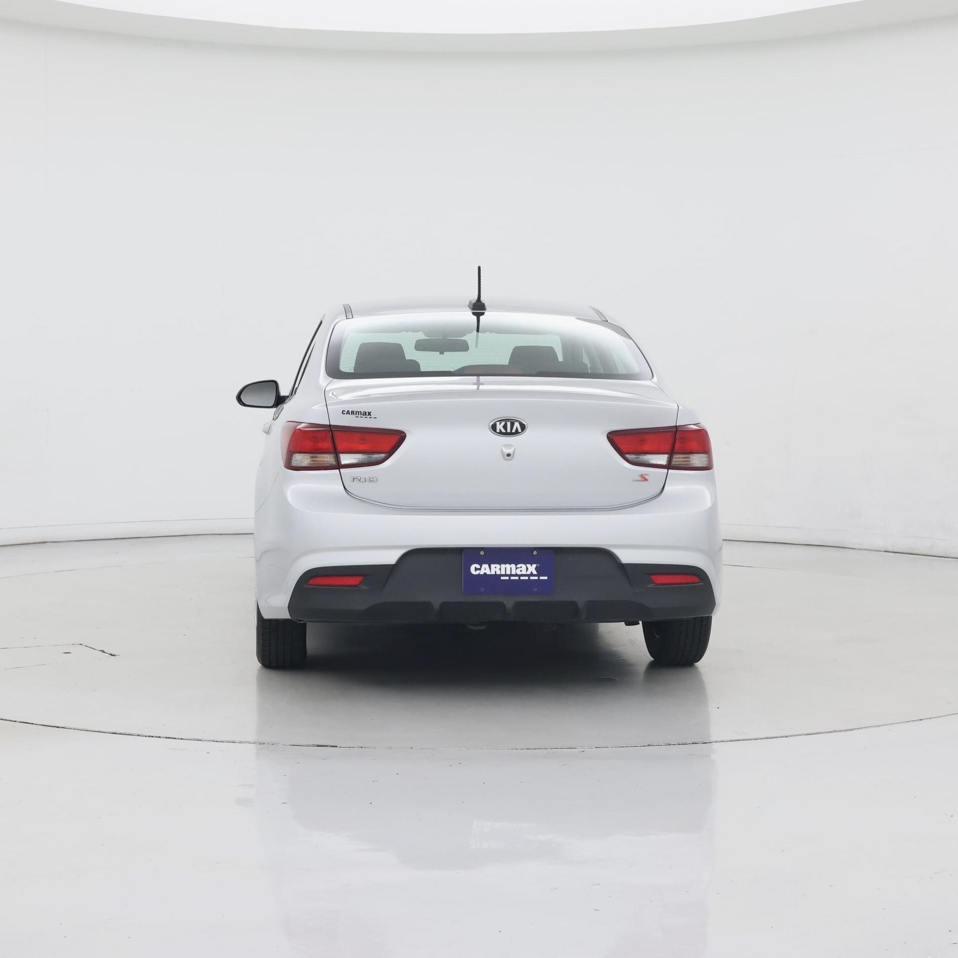 Thumbnail: 2020 Kia Rio - 6