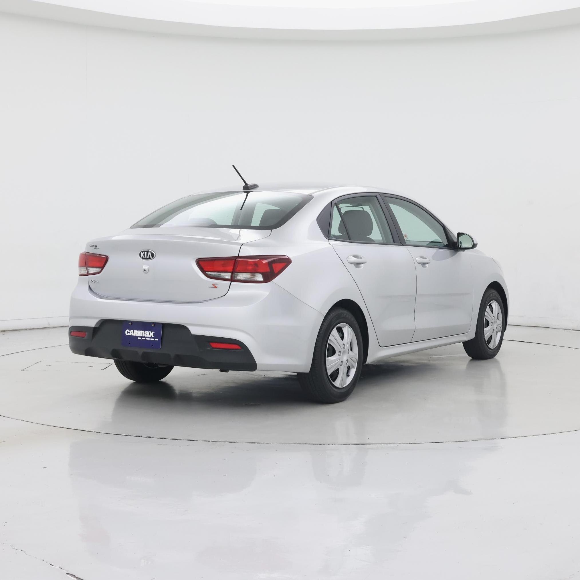 Thumbnail: 2020 Kia Rio - 8