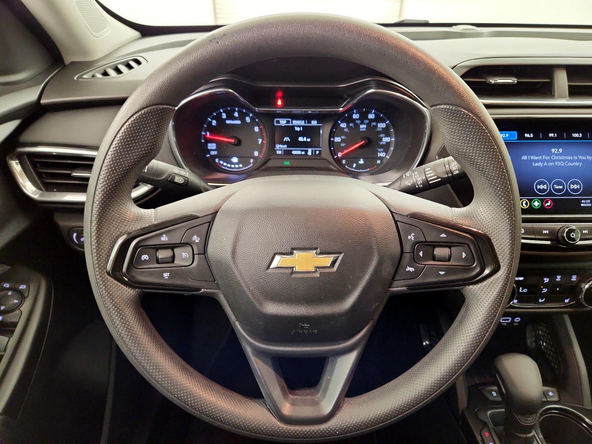 Thumbnail: 2023 Chevrolet TrailBlazer - 10