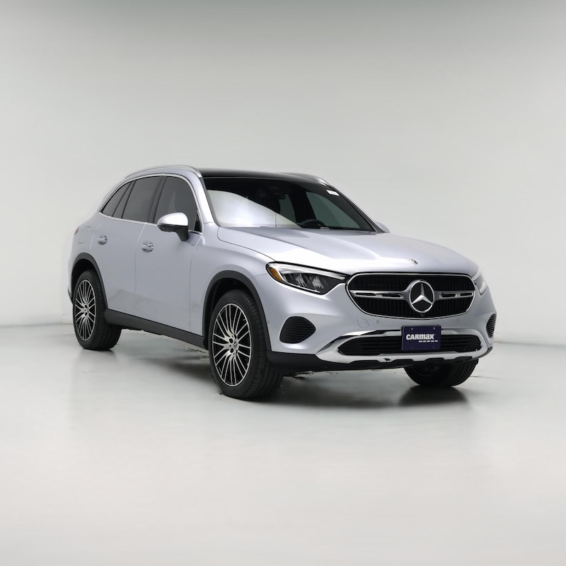 2025 Mercedes-Benz GLC300