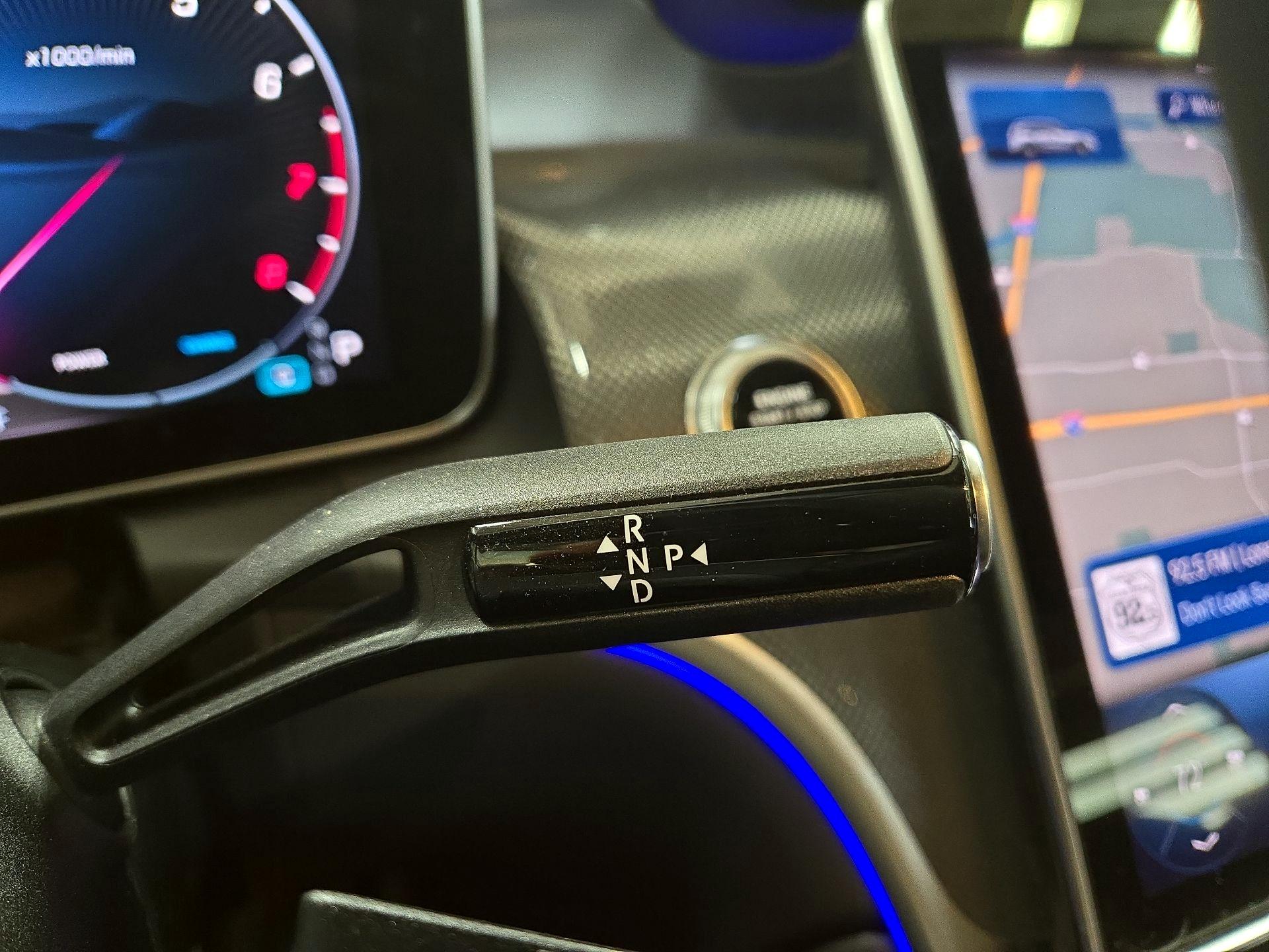 Thumbnail: 2025 Mercedes-Benz GLC - 18