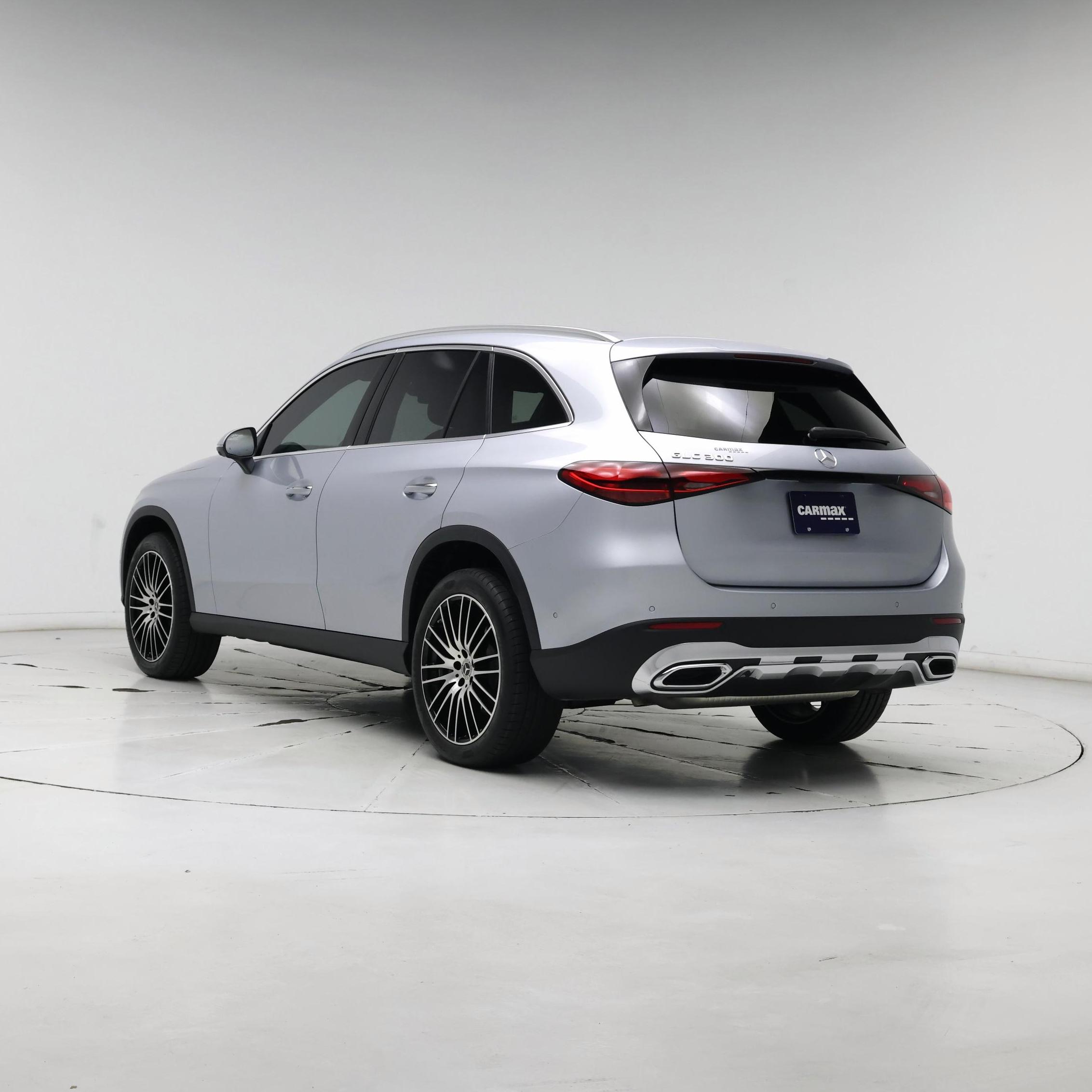 Thumbnail: 2025 Mercedes-Benz GLC - 2