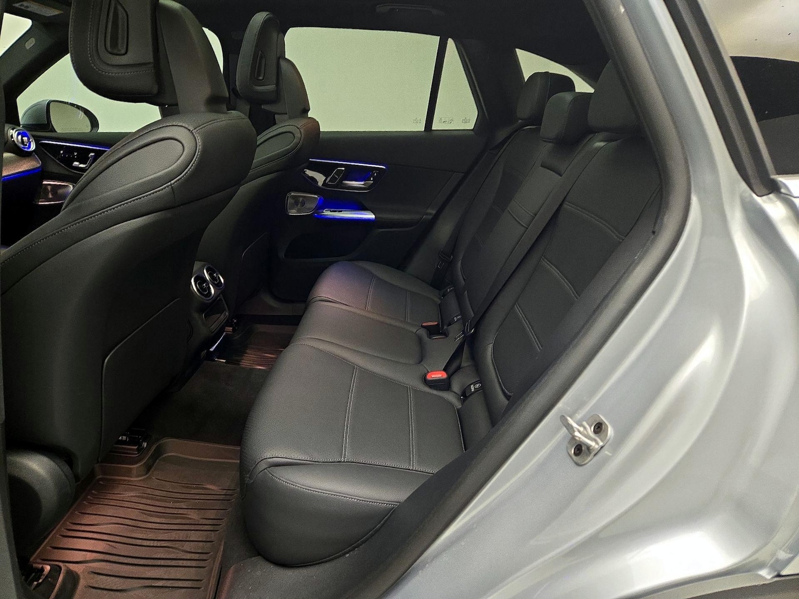 2025 Mercedes-Benz GLC Base - Photo 22