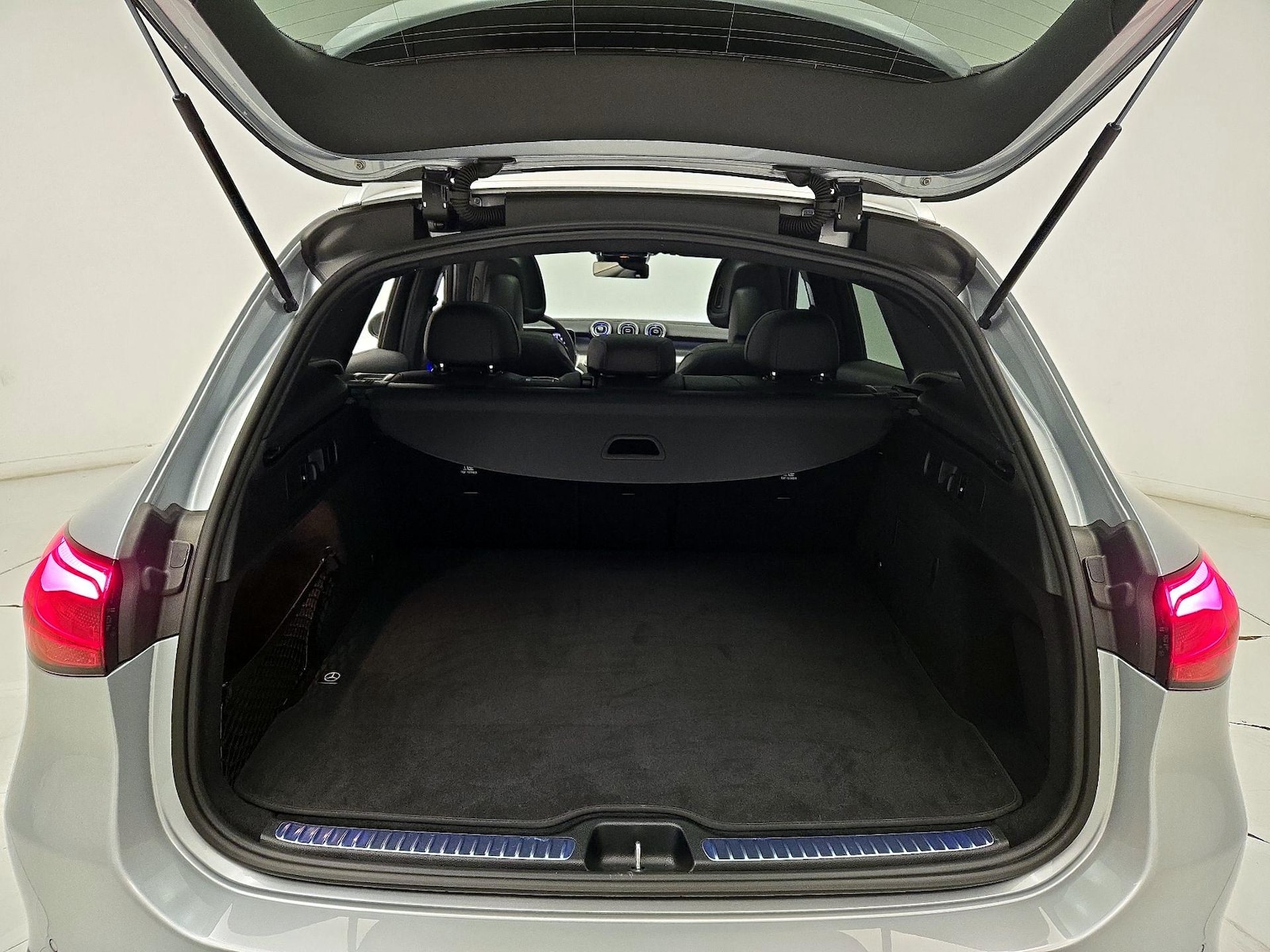 2025 Mercedes-Benz GLC Base - Photo 23