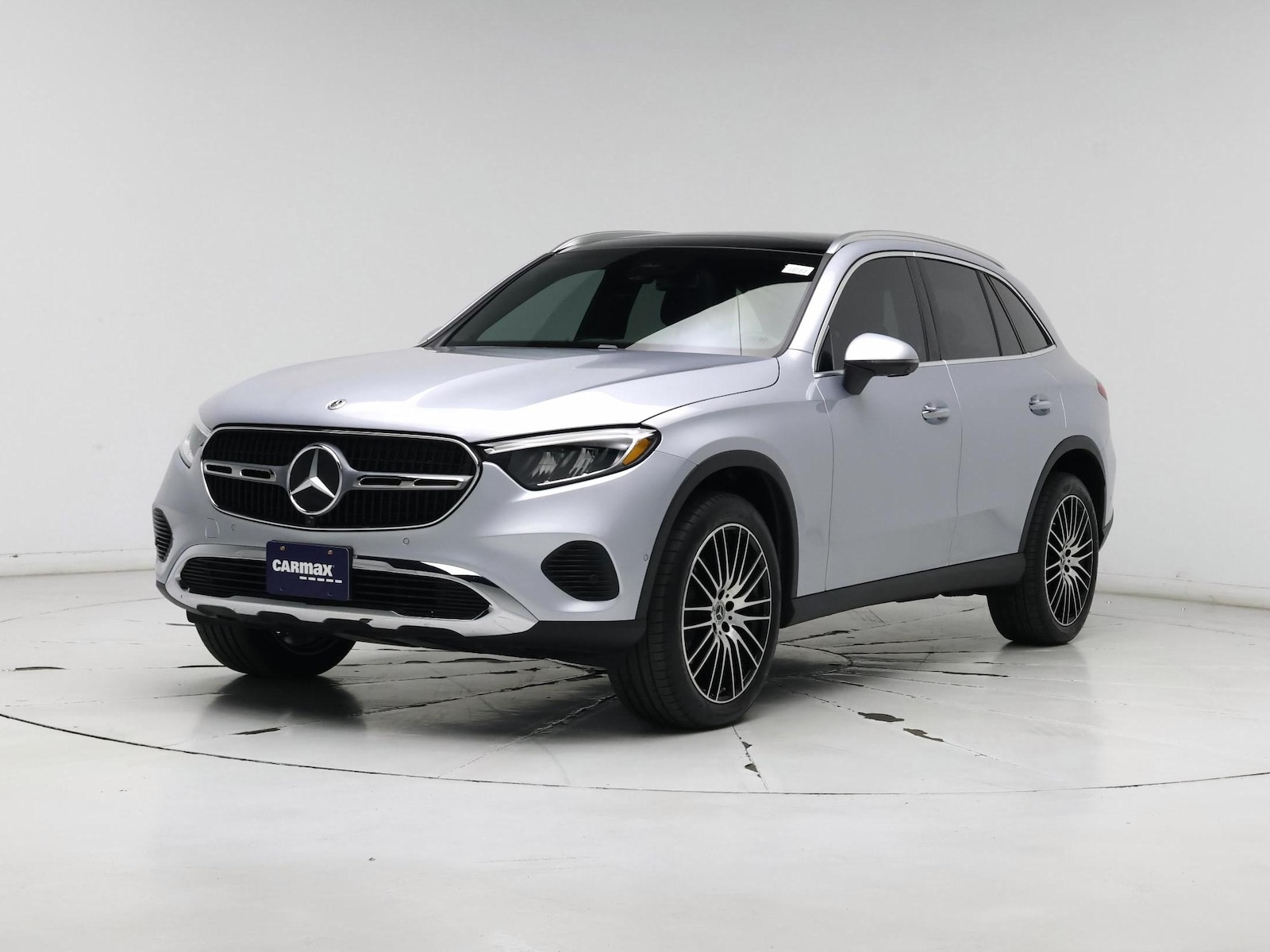2025 Mercedes-Benz GLC Base - Photo 5