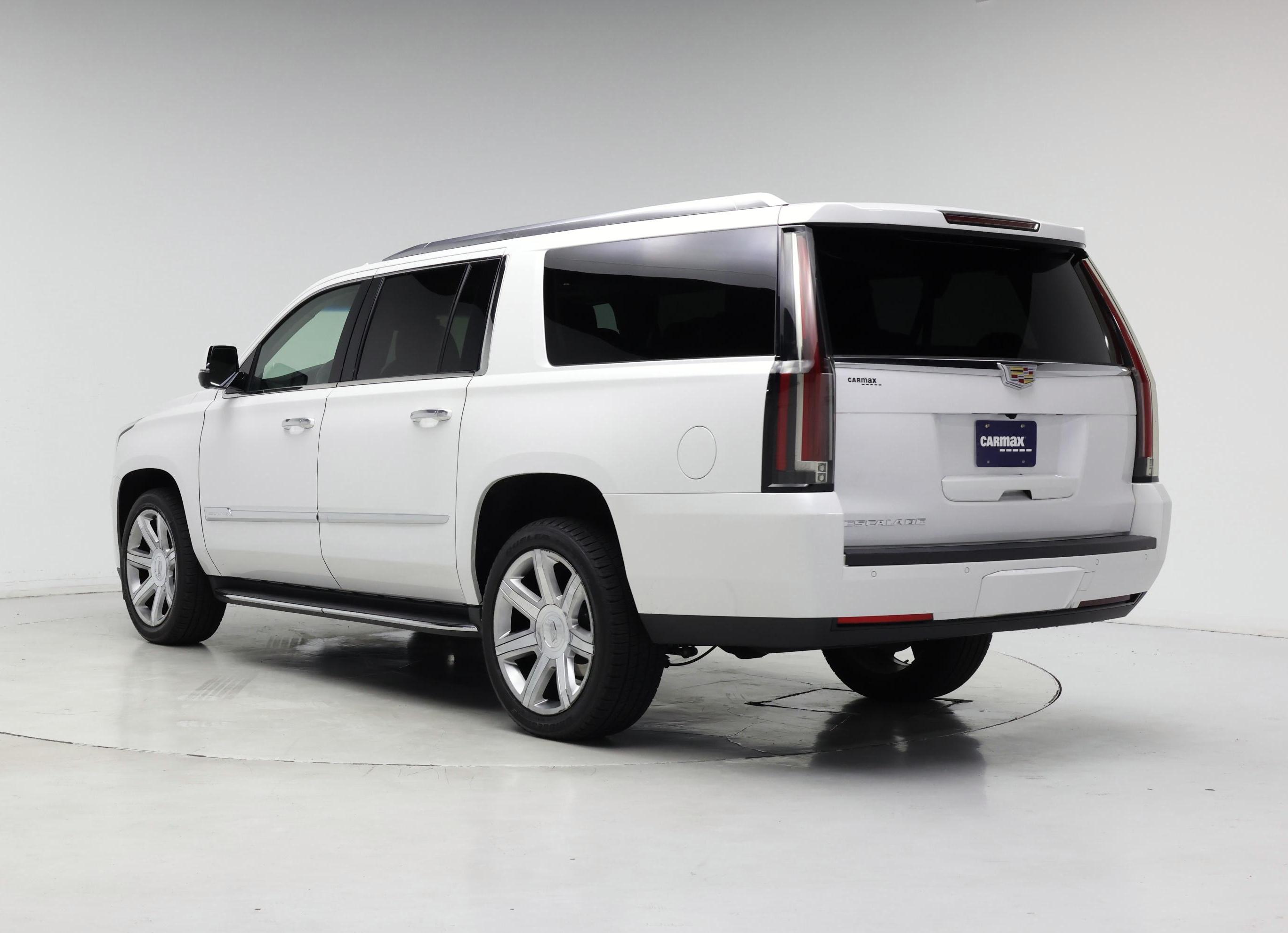 Thumbnail: 2016 Cadillac Escalade - 2
