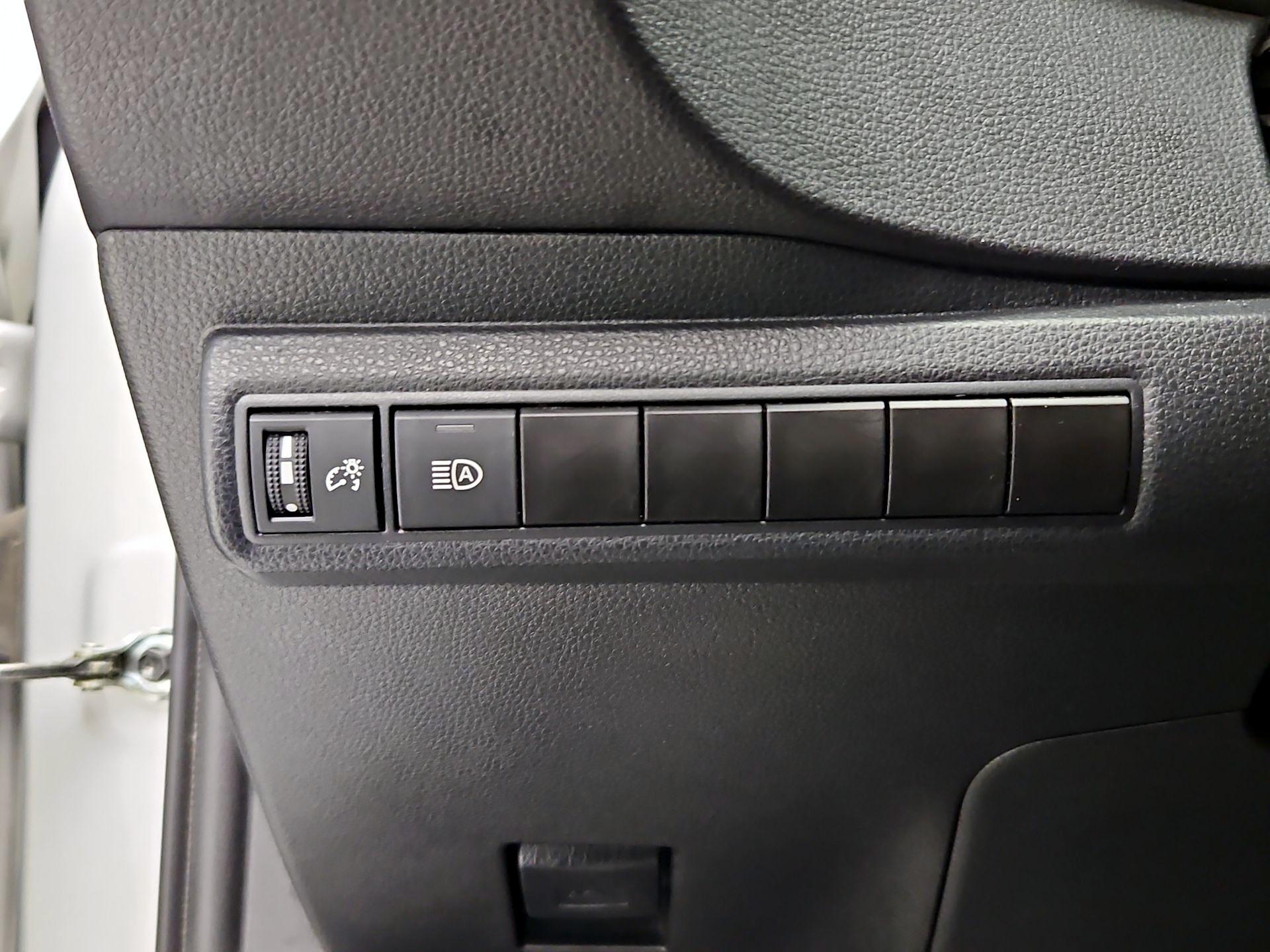 Thumbnail: 2024 Toyota Corolla - 13