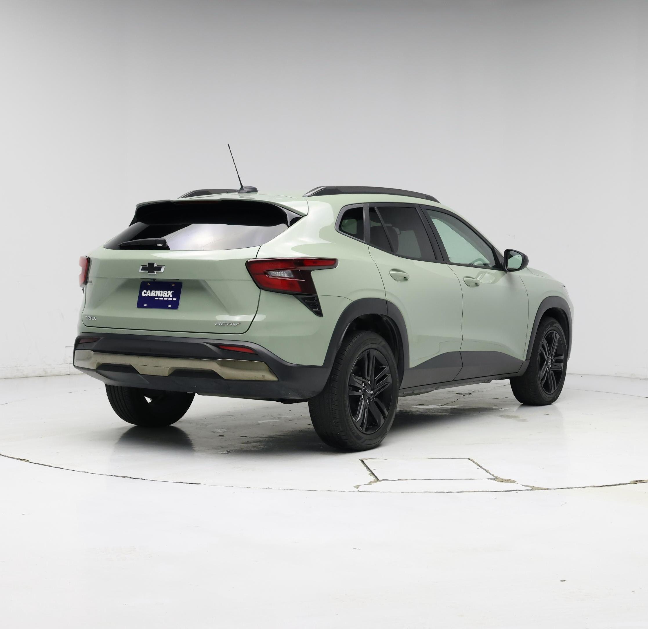 Thumbnail: 2025 Chevrolet Trax - 8