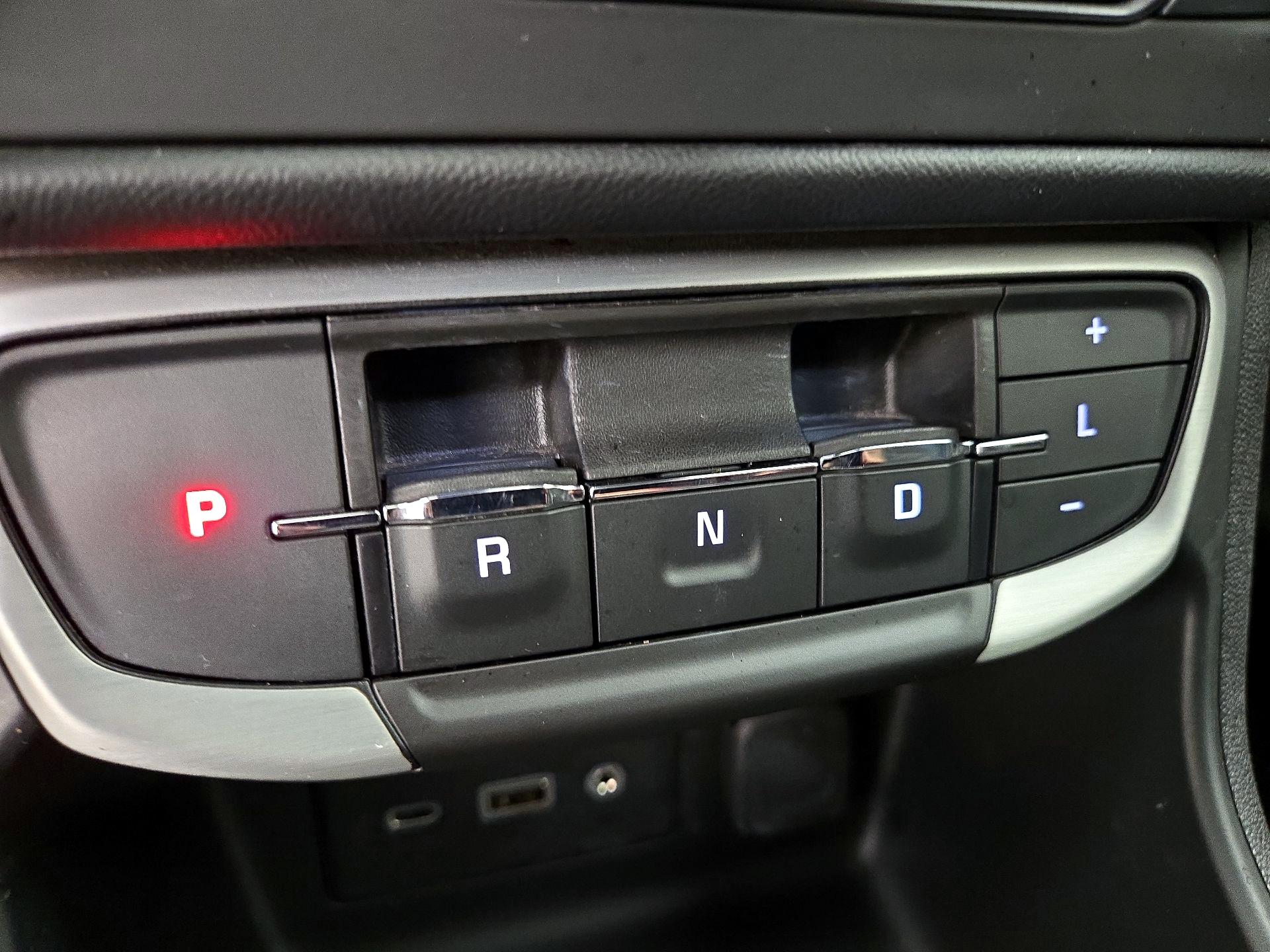 Thumbnail: 2023 GMC Terrain - 17