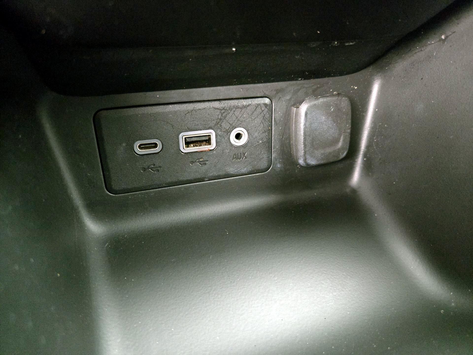 Thumbnail: 2023 GMC Terrain - 18