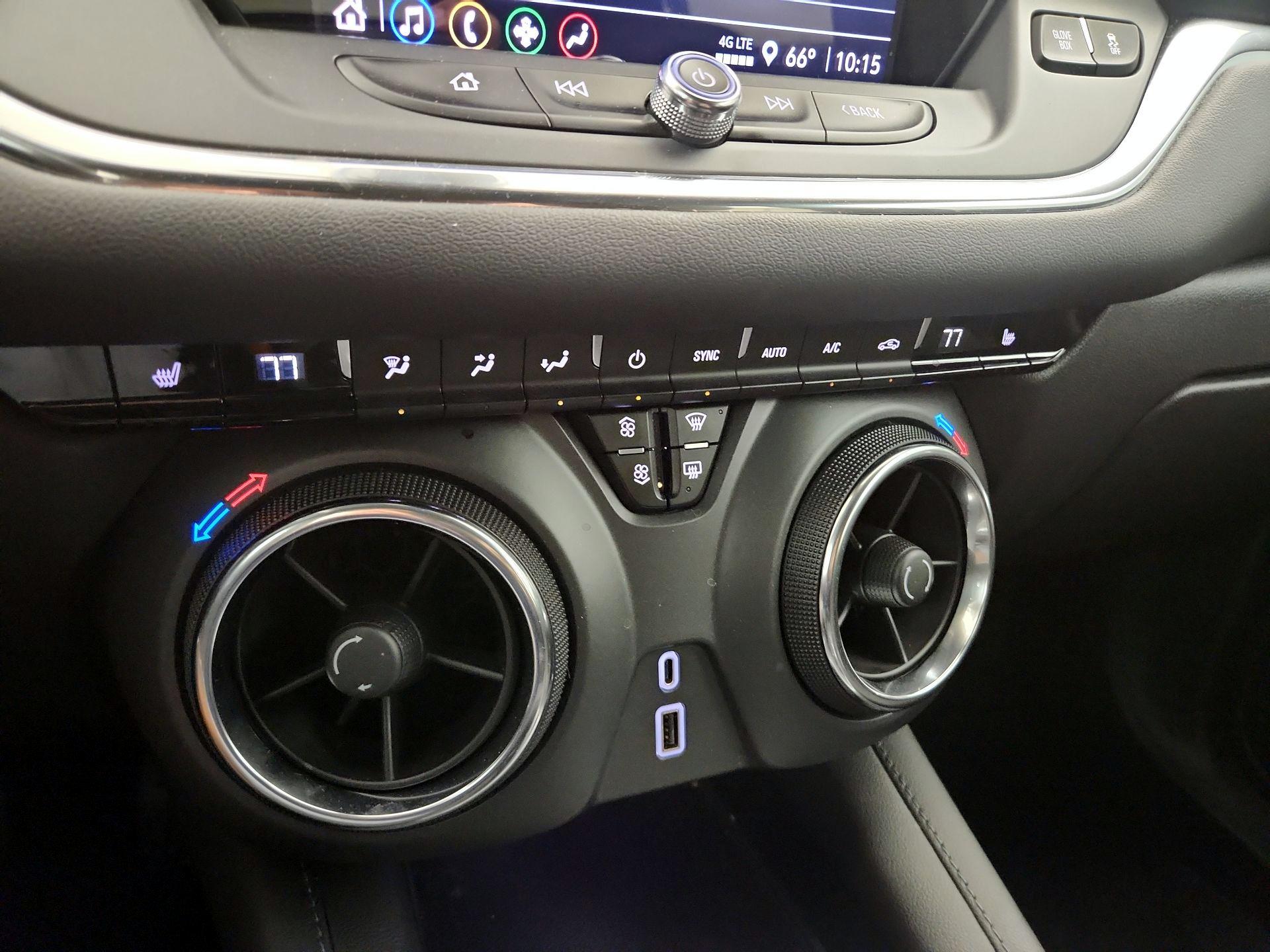 Thumbnail: 2022 Chevrolet Blazer - 16